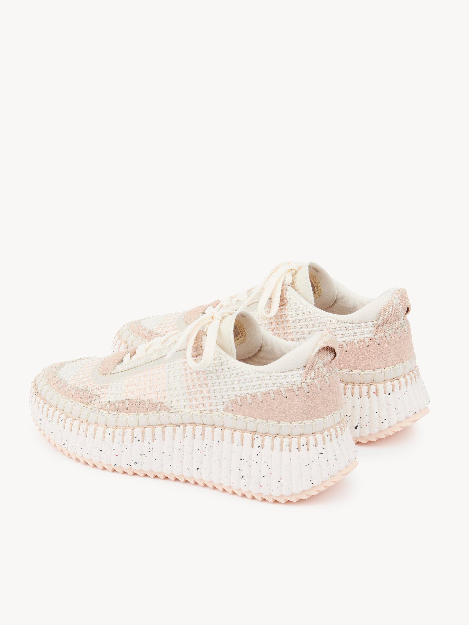 Nama sneaker Product Image