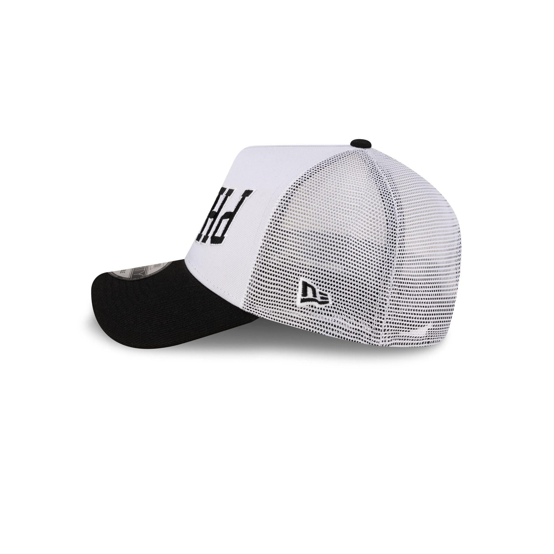 New Era Cap Bronx 9FORTY A-Frame Trucker Hat Male Product Image