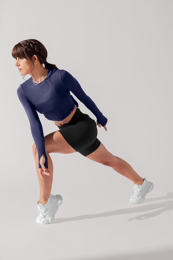 Crisscross Hourglass® Midi Short with Pockets - Black Product Image