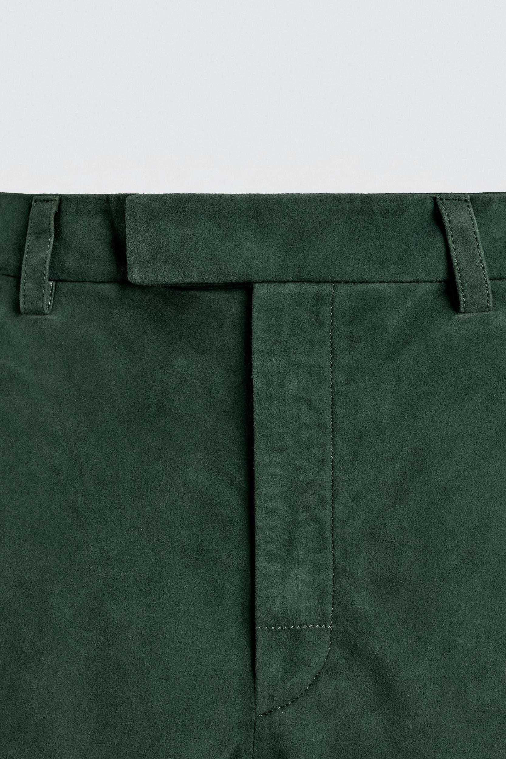 RELAXED FIT SUEDE LEATHER SHORTS Product Image