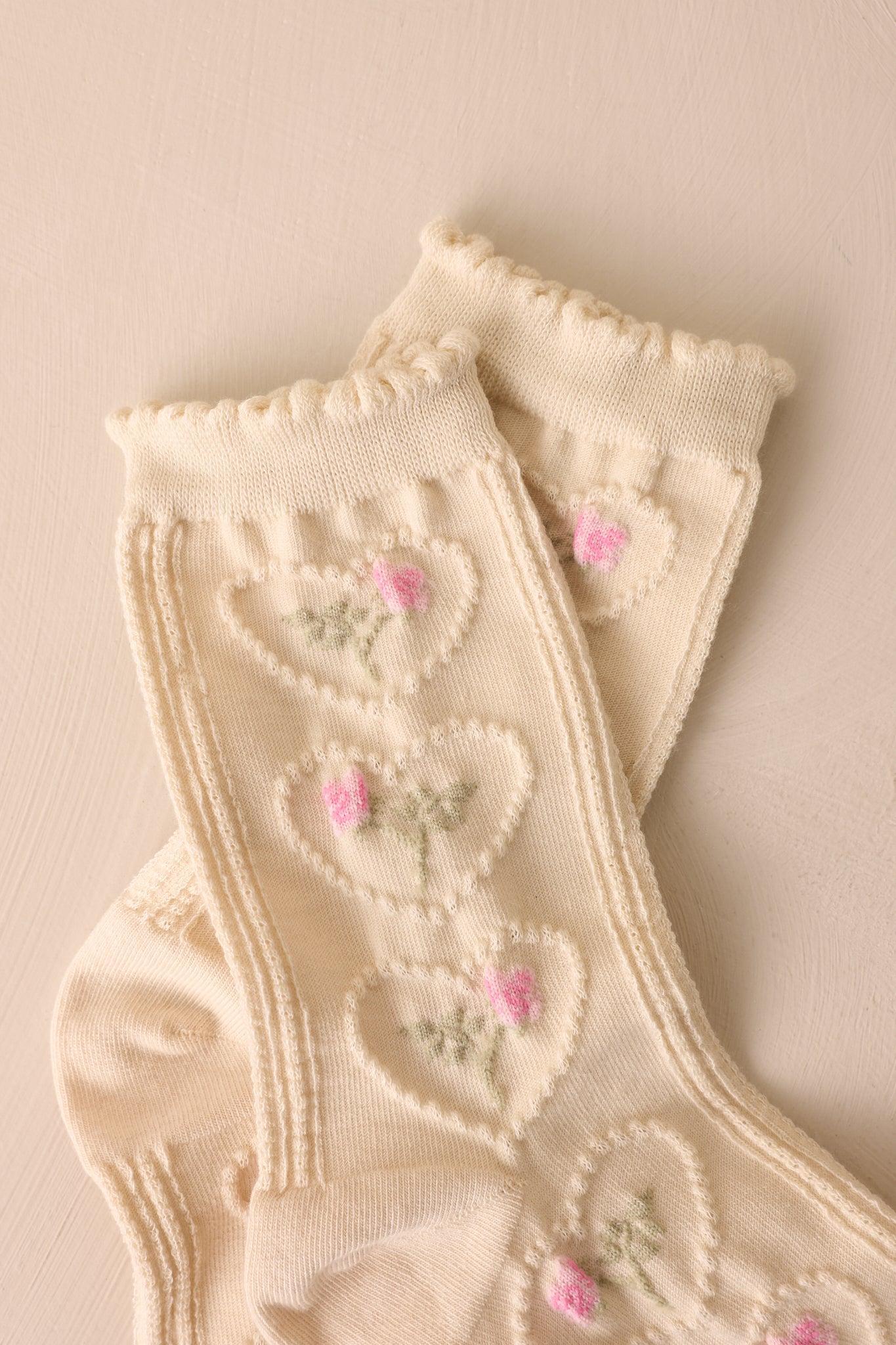 Heartwoven Garland Beige Floral Crew Socks Product Image