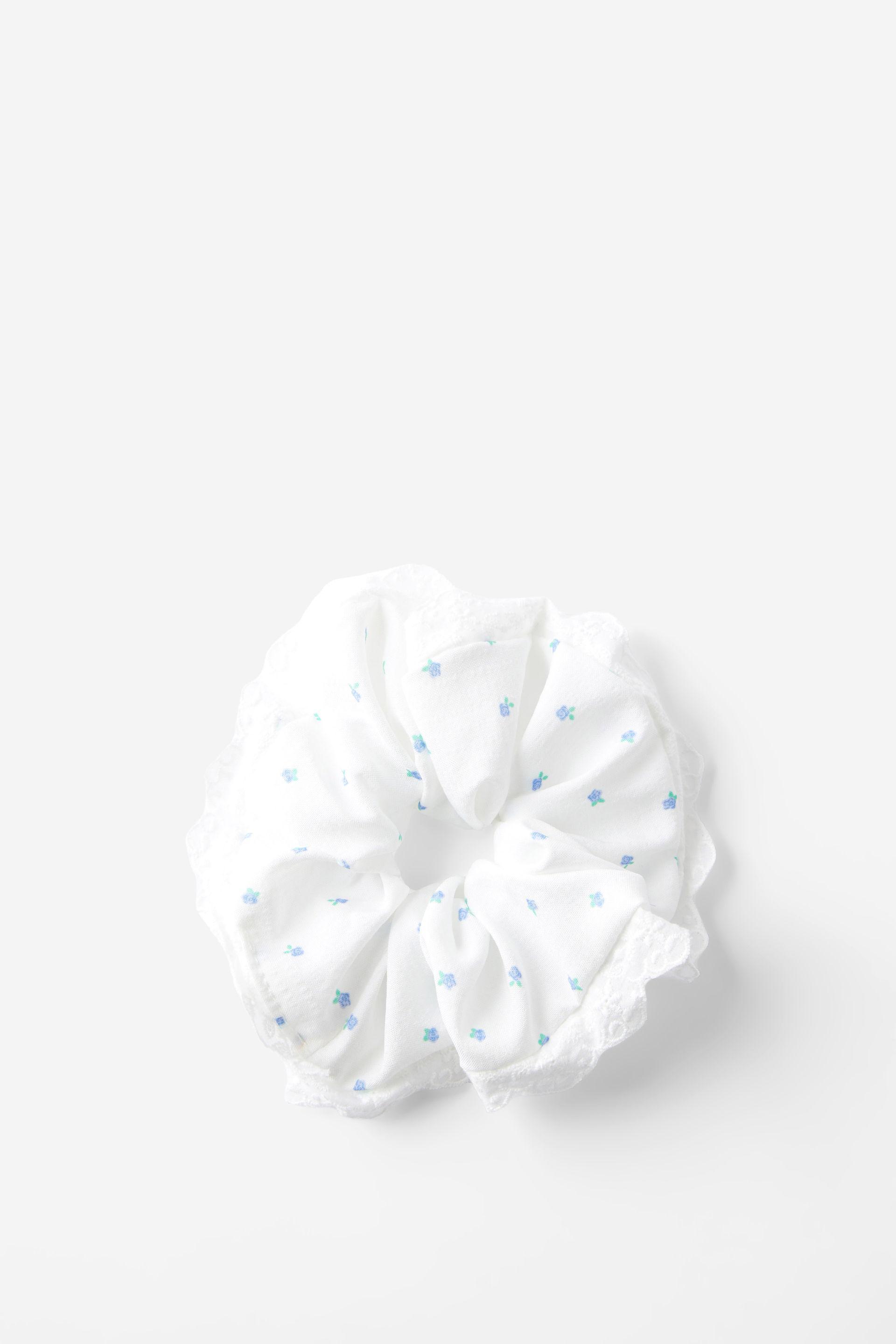 Body Volume Scrunchie Product Image