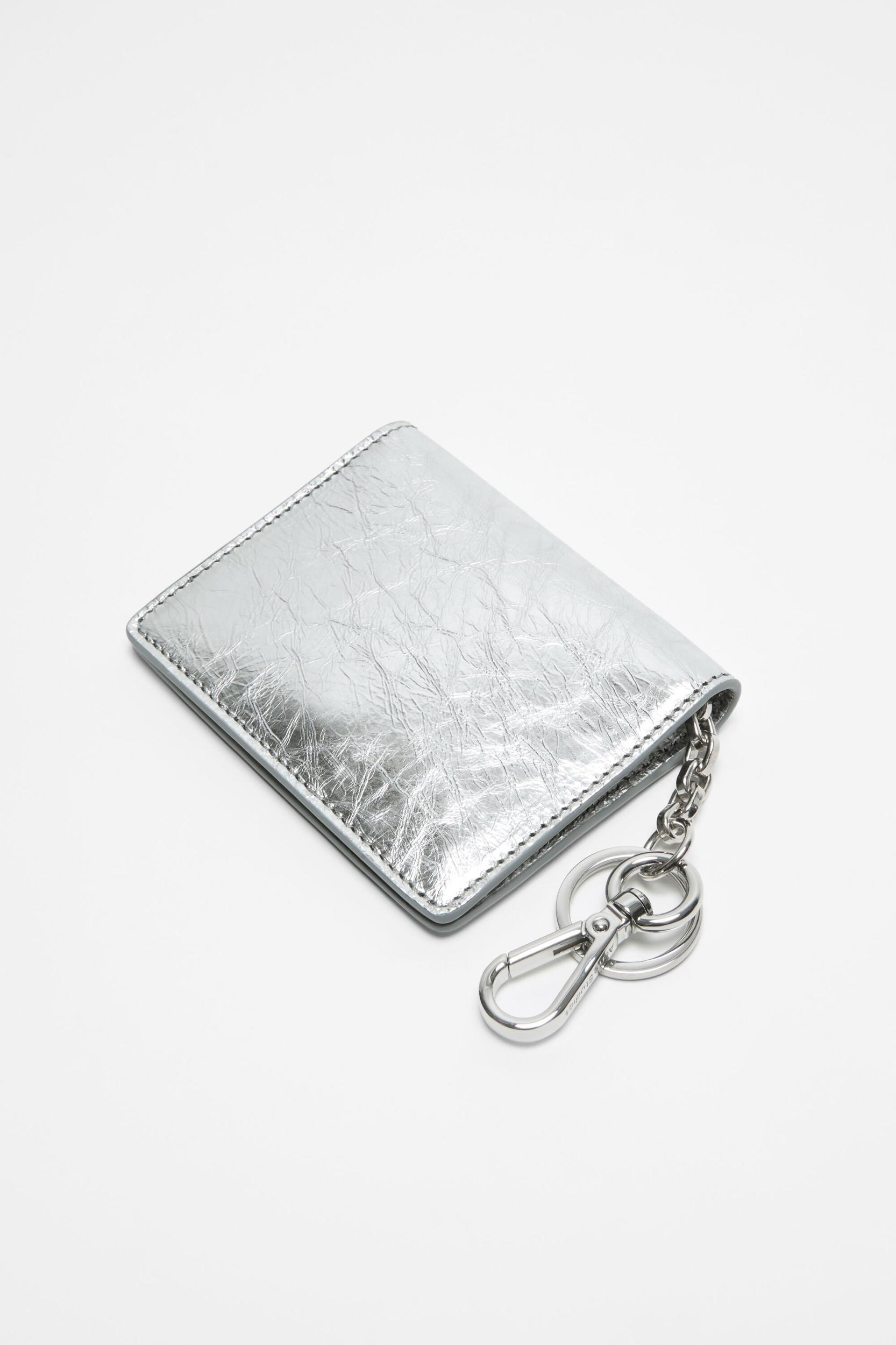 Folded leather wallet Product Image