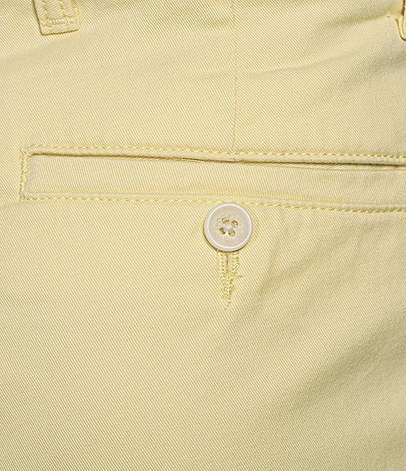 Roundtree & Yorke The Cloud Short 5#double; Straight Fit Flat Front Stretch Washed Chino Shorts Product Image