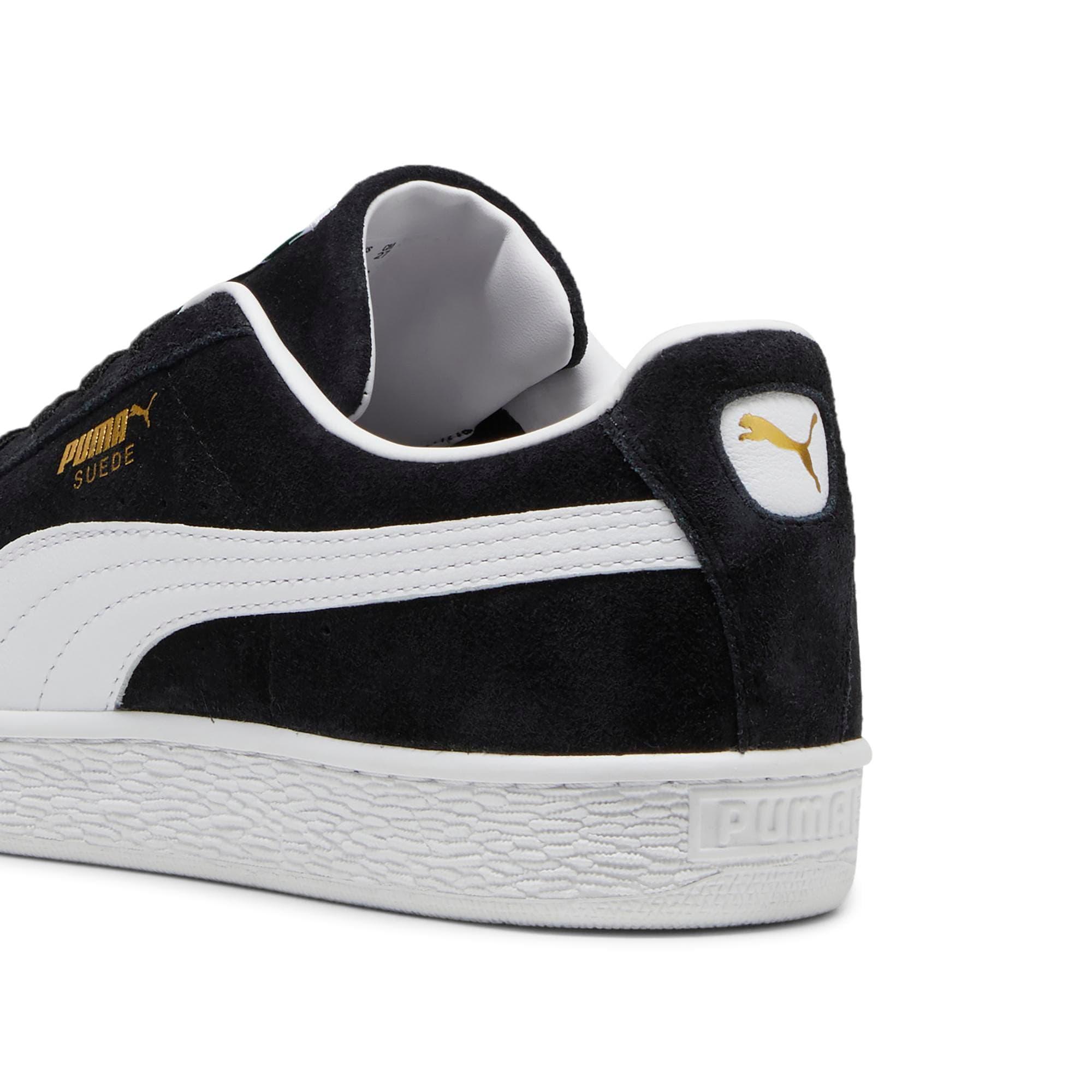 Suede Classic Women's Sneakers Product Image