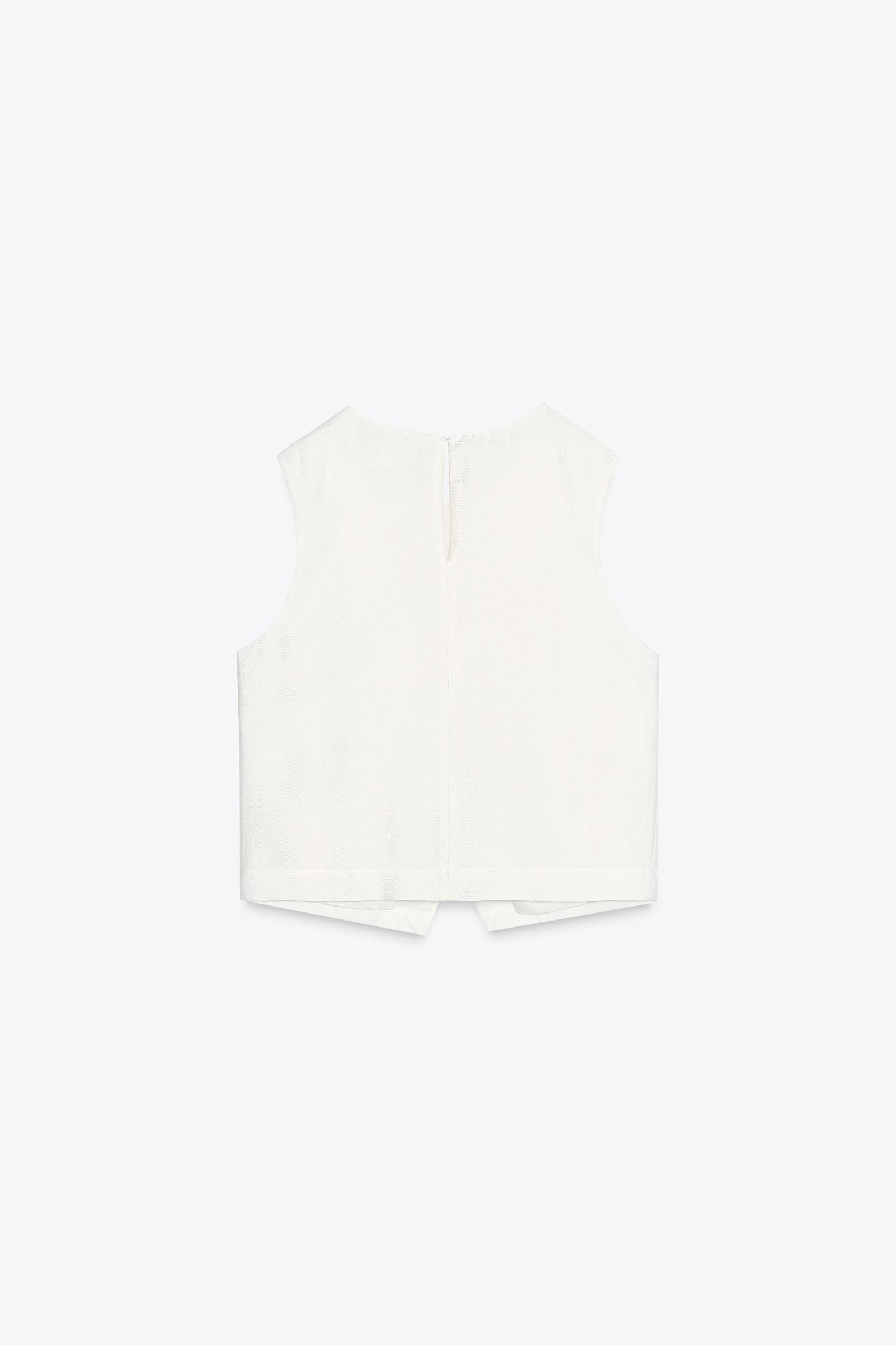 CROSSOVER CROP TOP Product Image