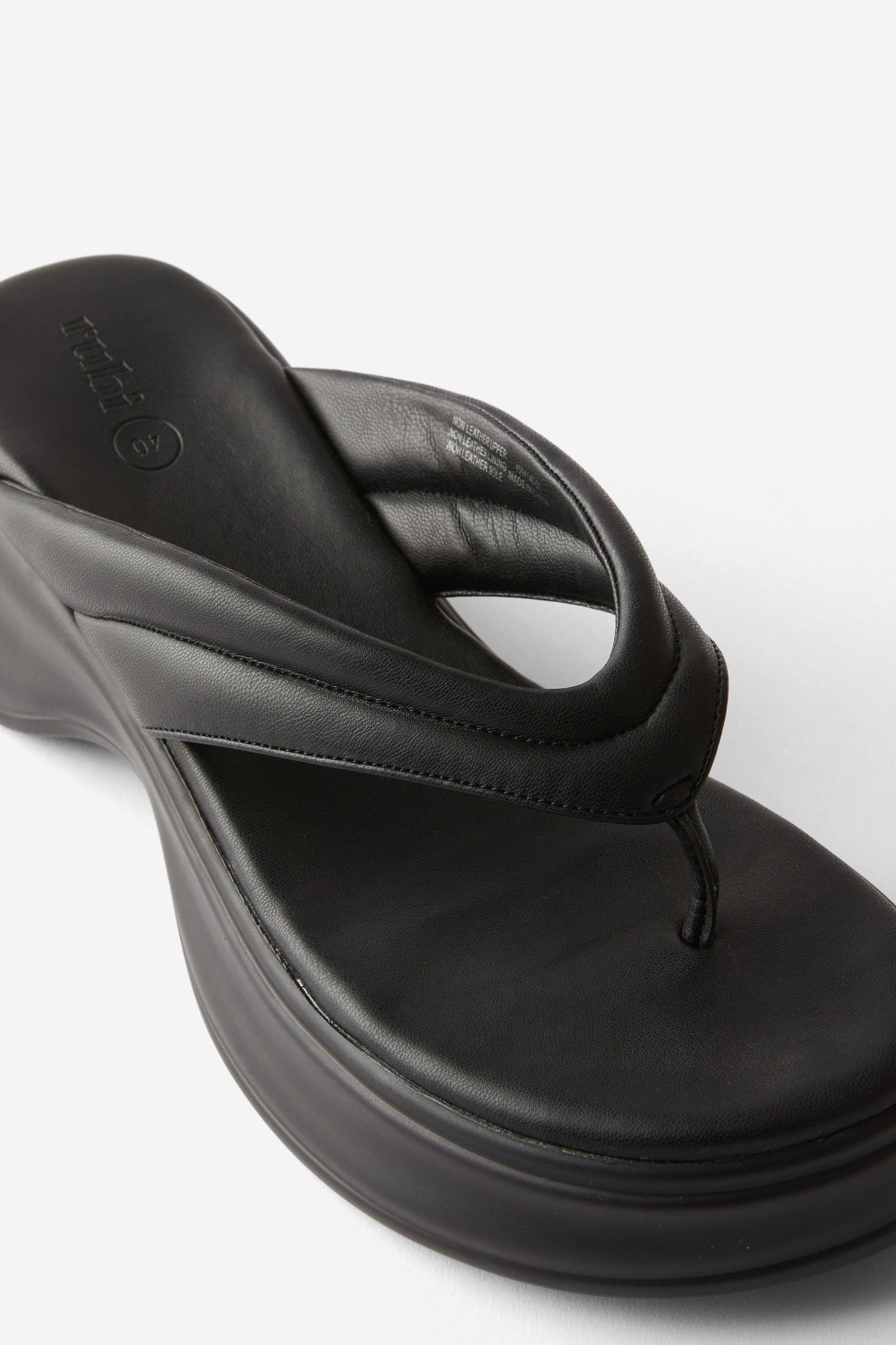 Skye Flatform Sandal Product Image
