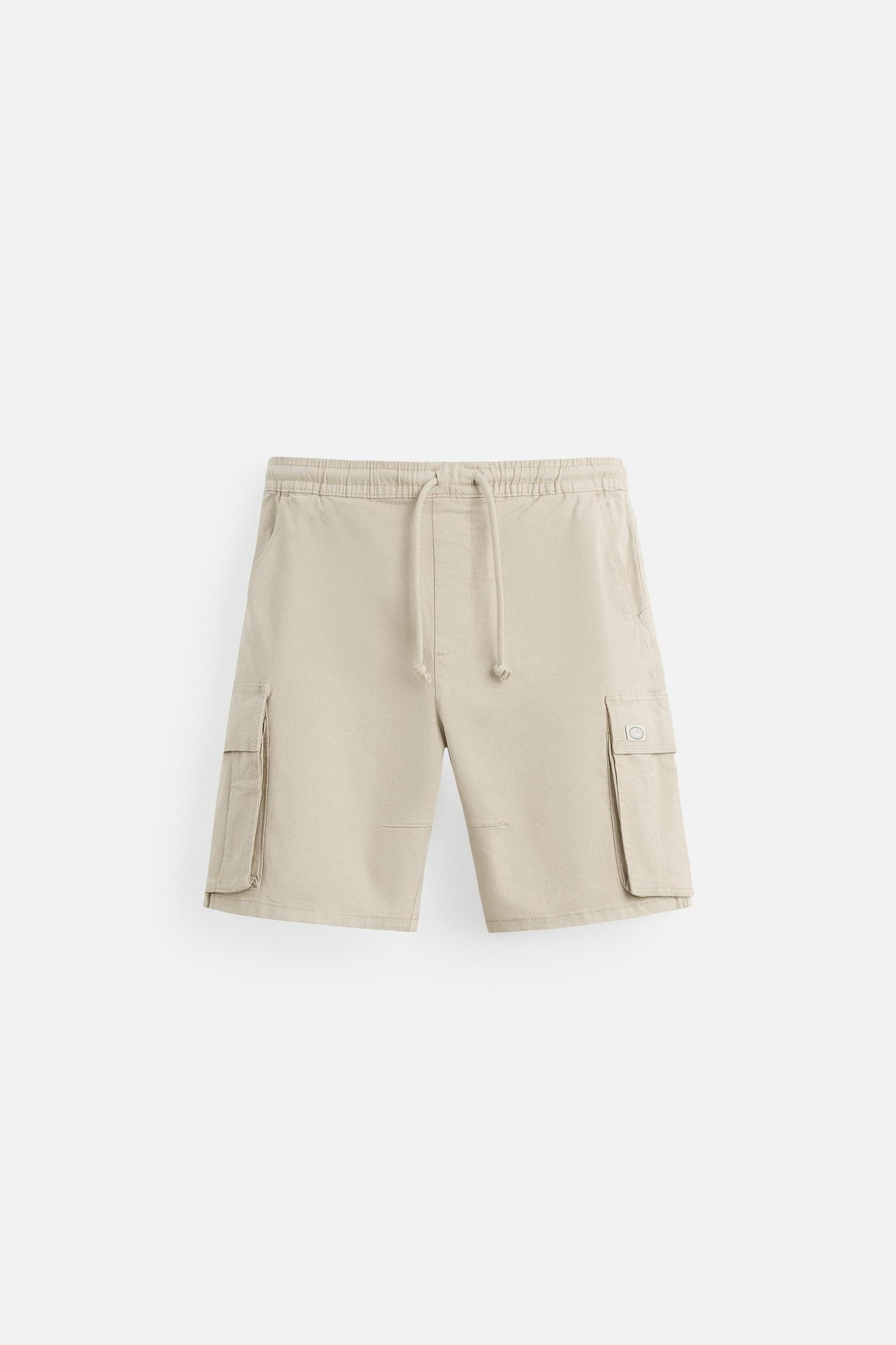 CARGO SHORTS Product Image
