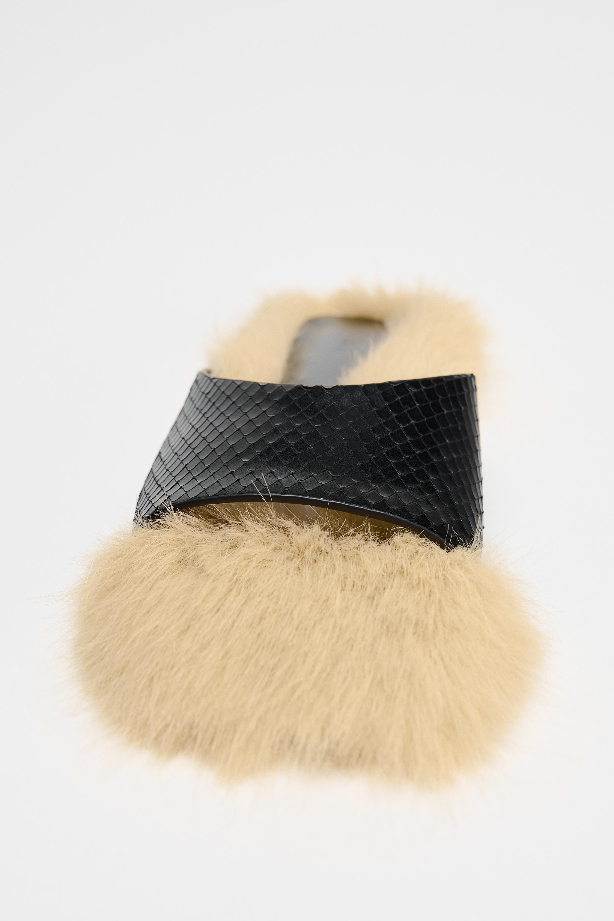 FAUX FUR LEATHER SANDALS LIMITED EDITION Product Image