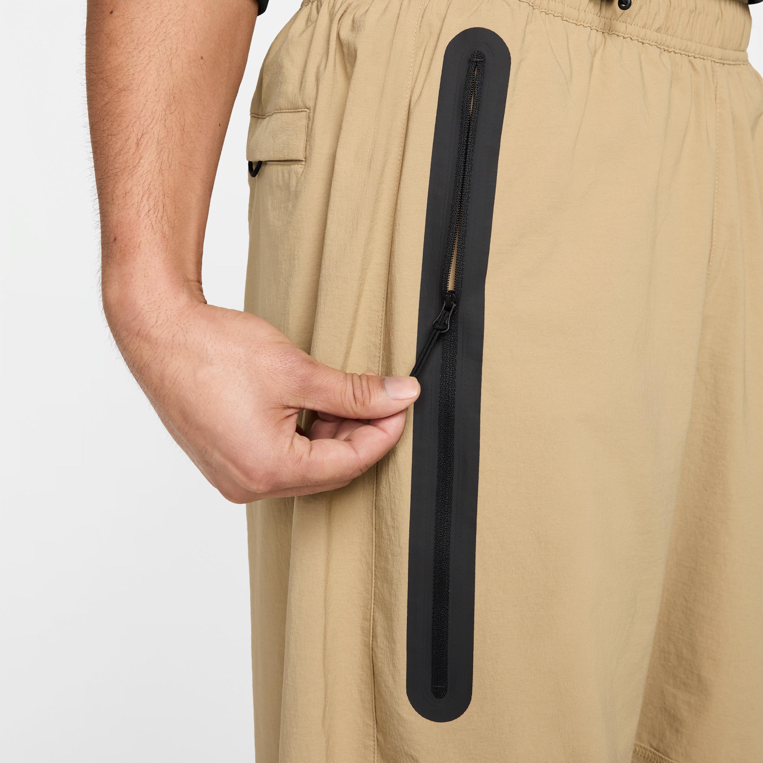 Nike Men's Tech Woven Oversized Pants Product Image