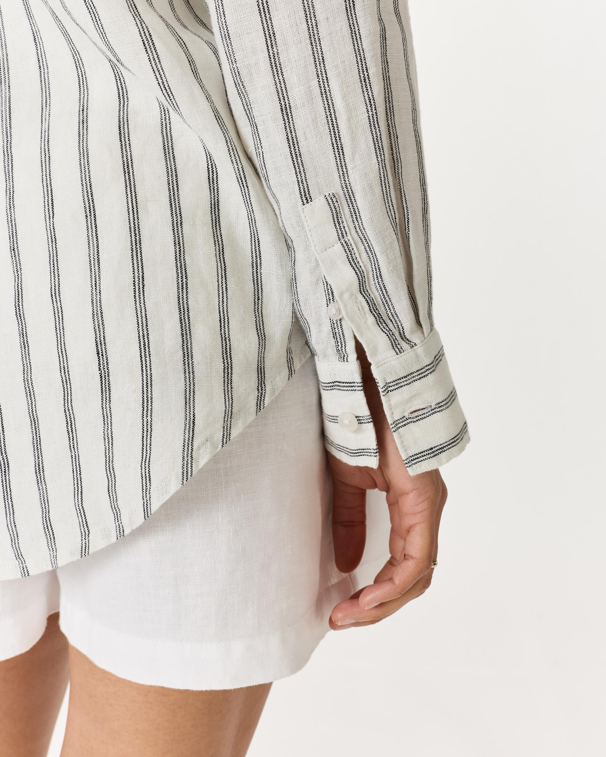 Quince | Women's 100% European Linen Long Sleeve Shirt Product Image
