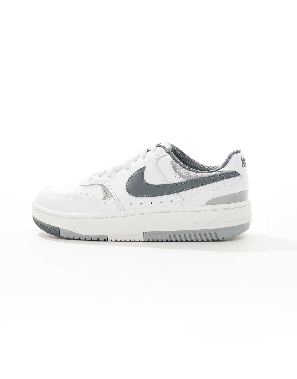 Nike Gamma Force sneakers in white and gray Product Image