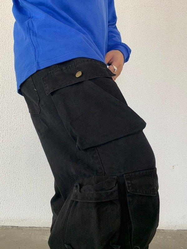 Men's Multi Pockets Loose Cargo Pants Product Image