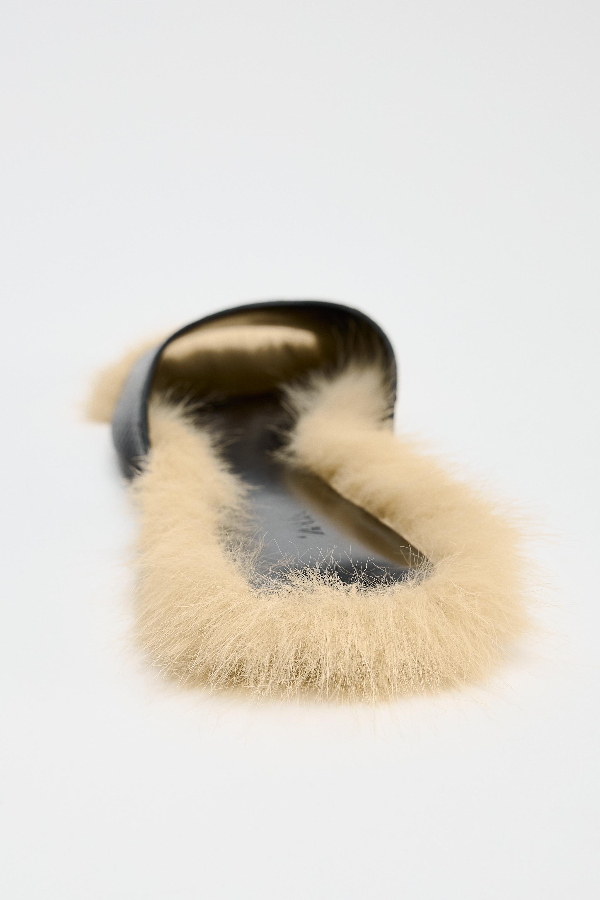 FAUX FUR LEATHER SANDALS LIMITED EDITION Product Image