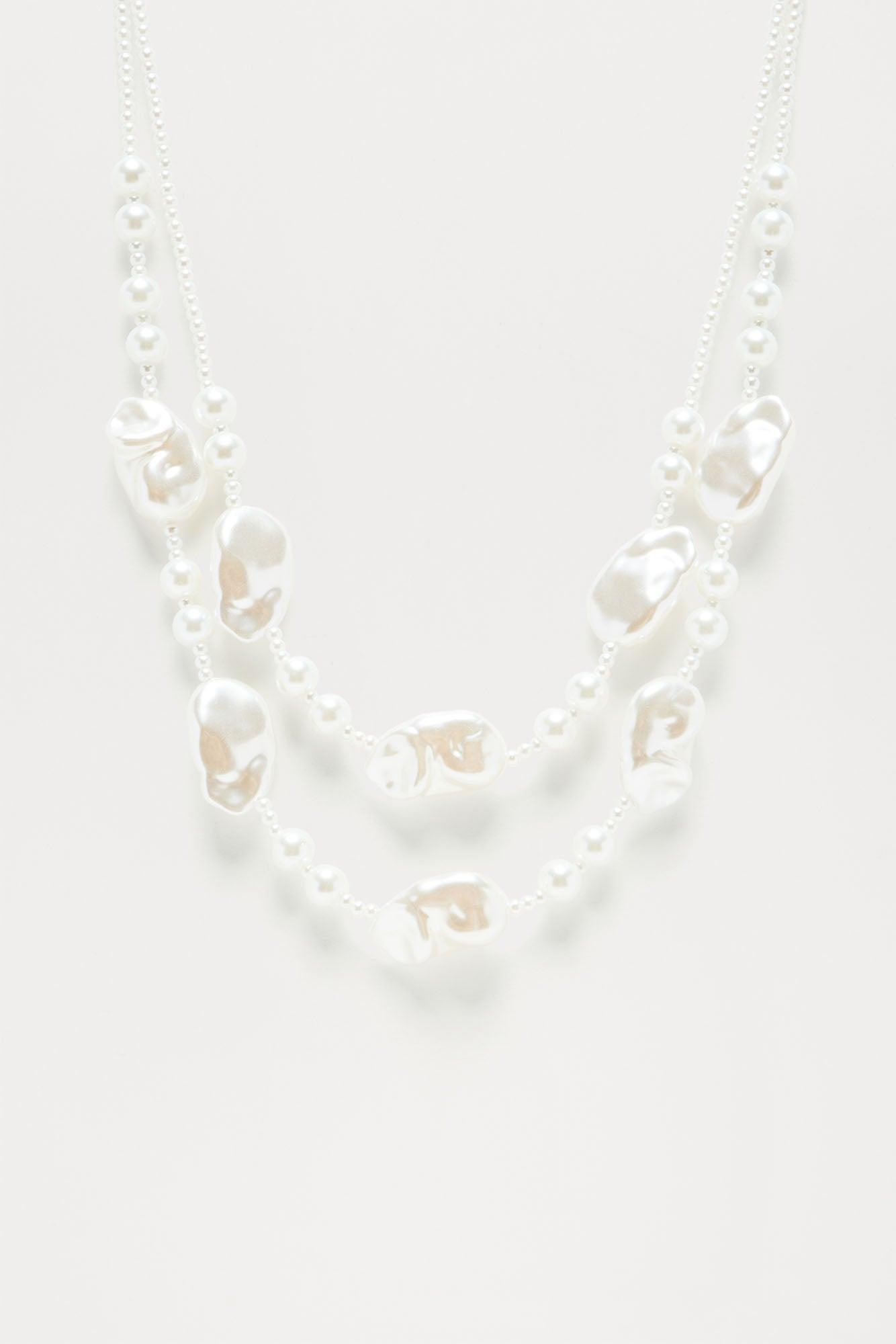 Ocean Pearl Layered Necklace - White Product Image