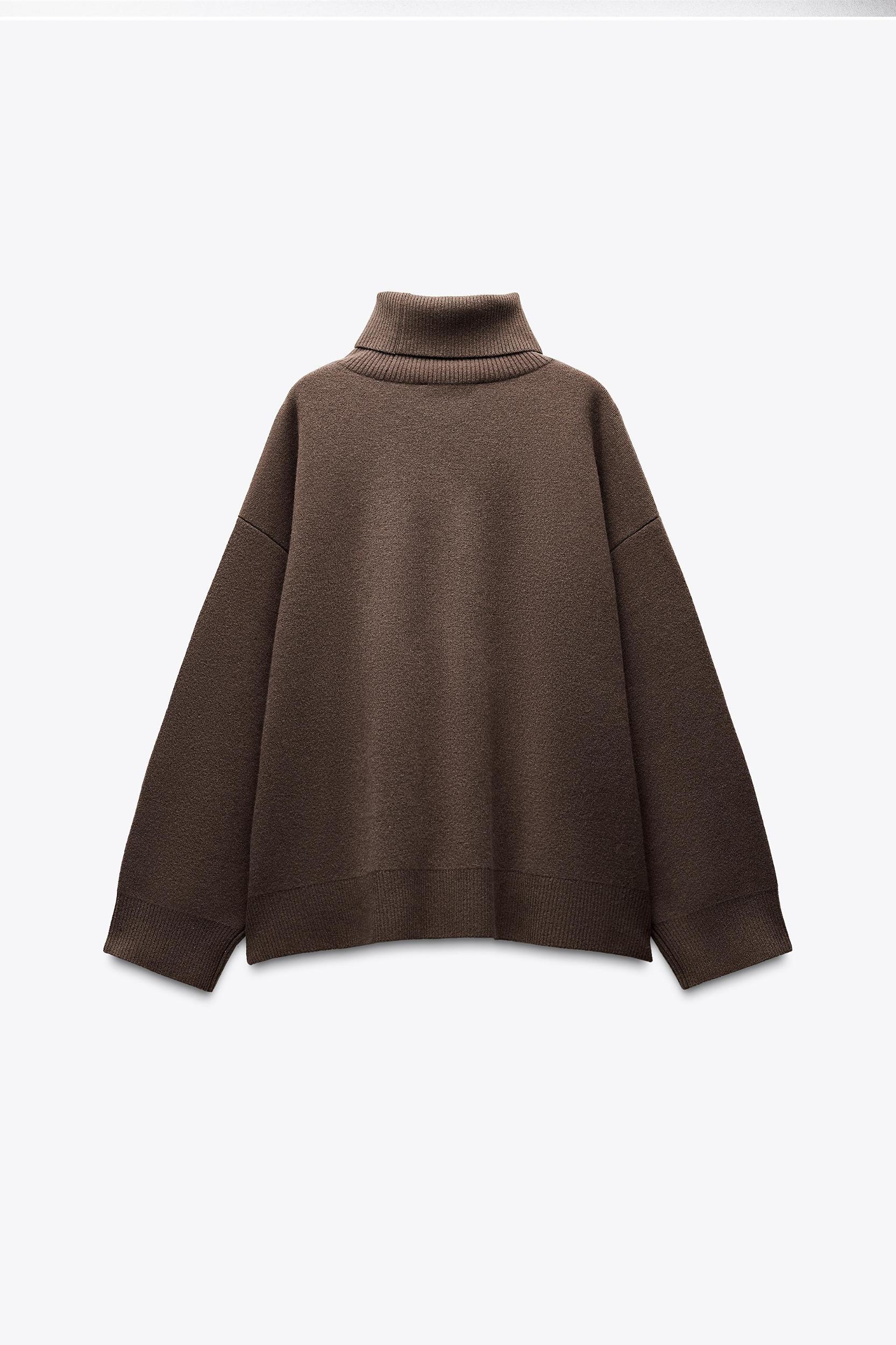 OVERSIZED WOOL SWEATER Product Image