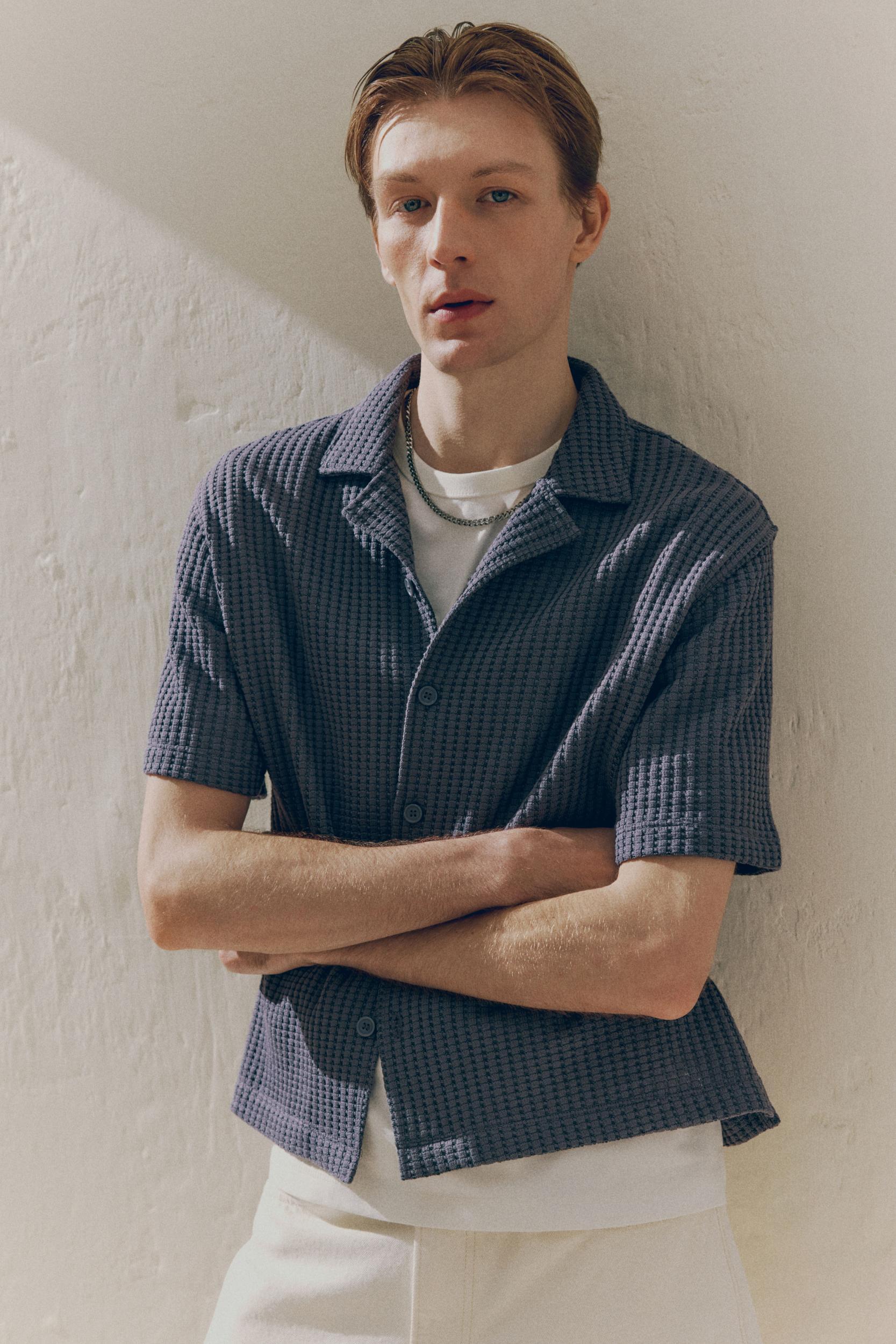 Loose-Fit Waffled Resort Shirt Product Image