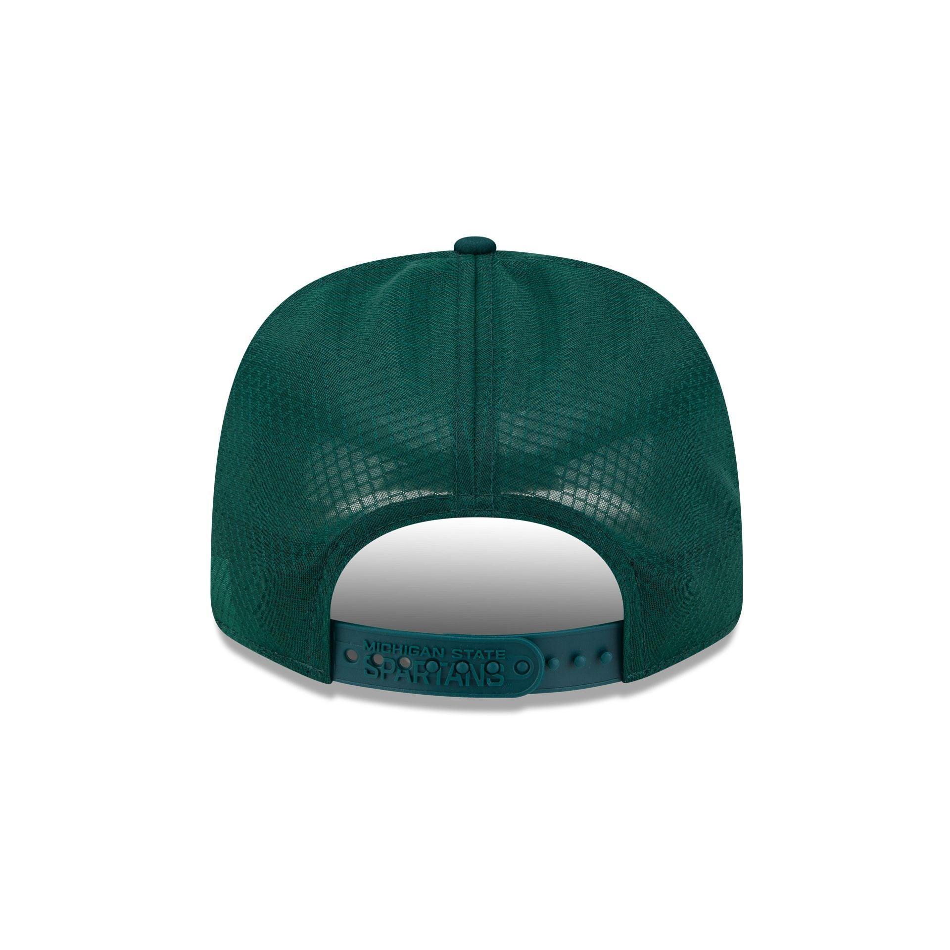 Atlanta Braves St. Patrick's Day 2025 9SEVENTY Stretch-Snap Hat Male Product Image