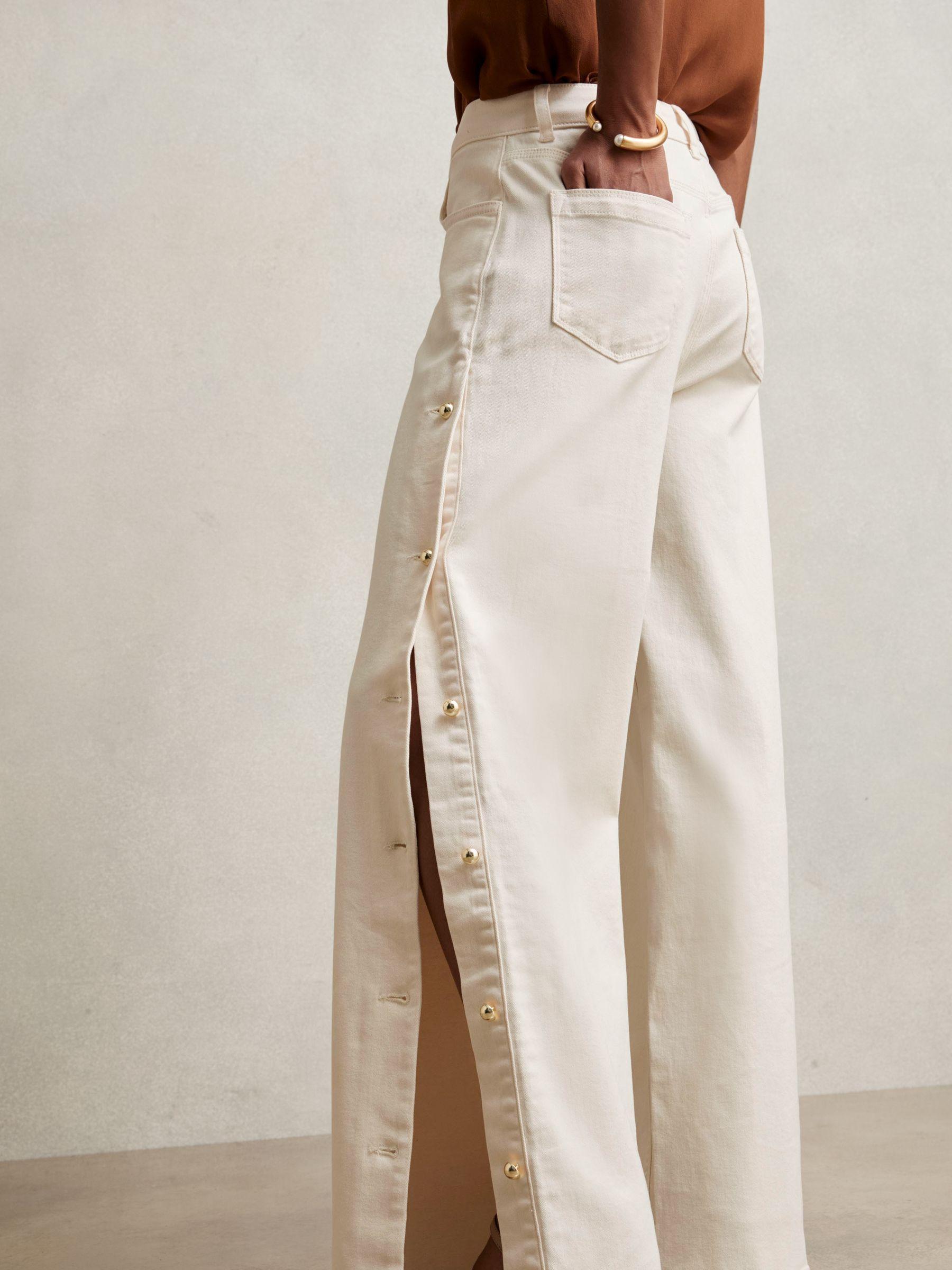 Side Button Wide Leg Jeans in Cream Product Image