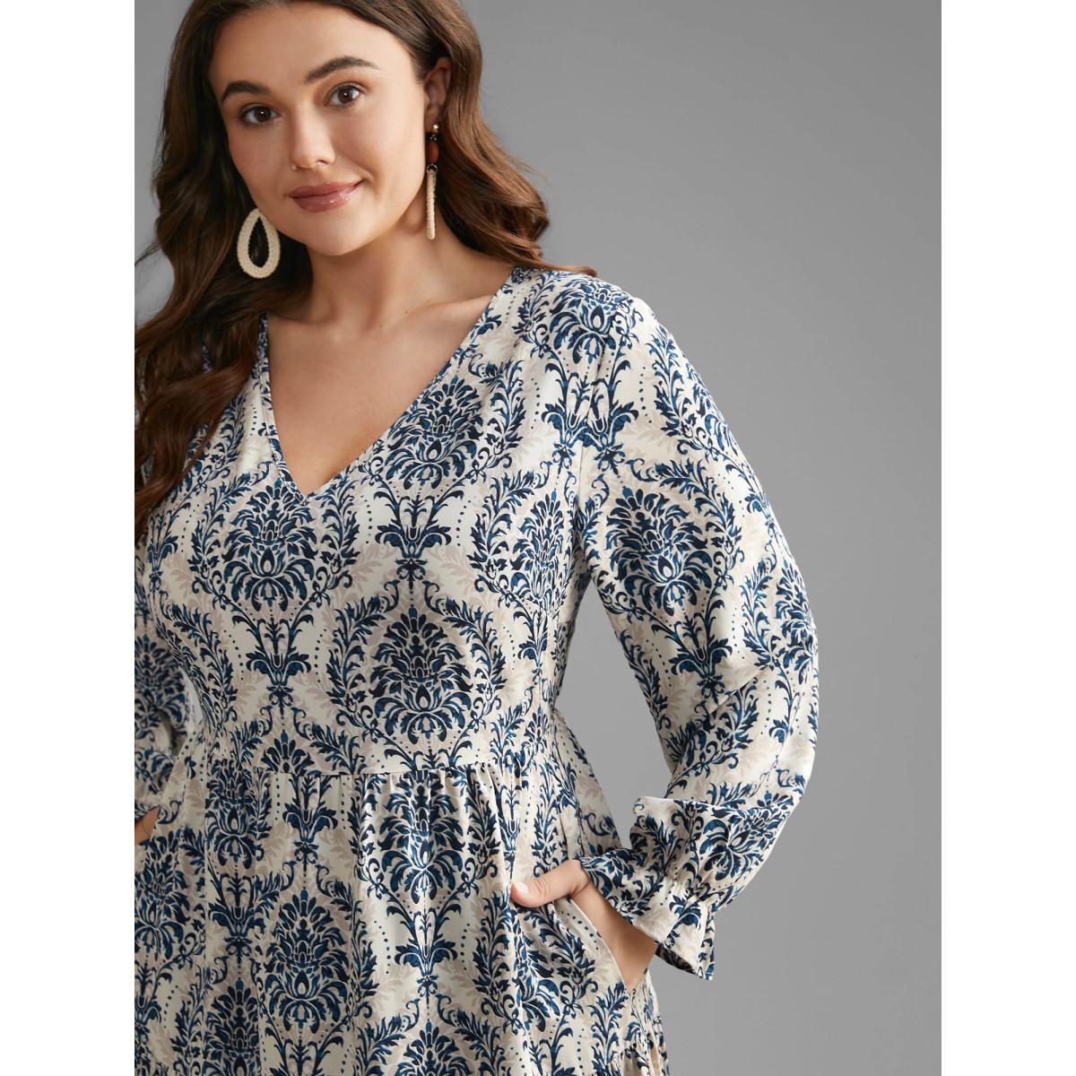 Plus Size V Neck Boho Print Ruffles Maxi Dress DarkBlue Women Resort Ruffles V-neck Long Sleeve Curvy BloomChic 28/5X Product Image