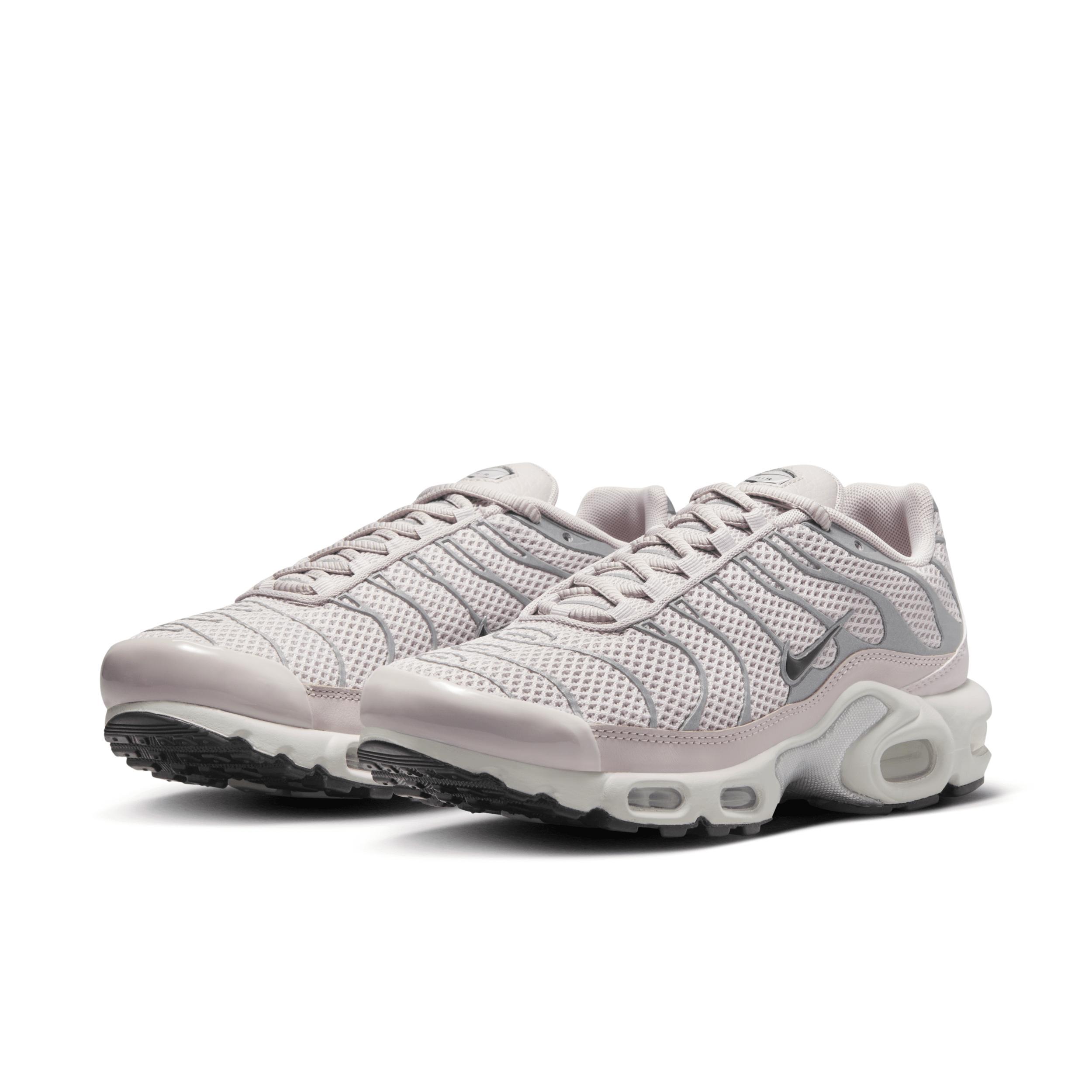 Nike Air Max Plus Women's Shoes Product Image