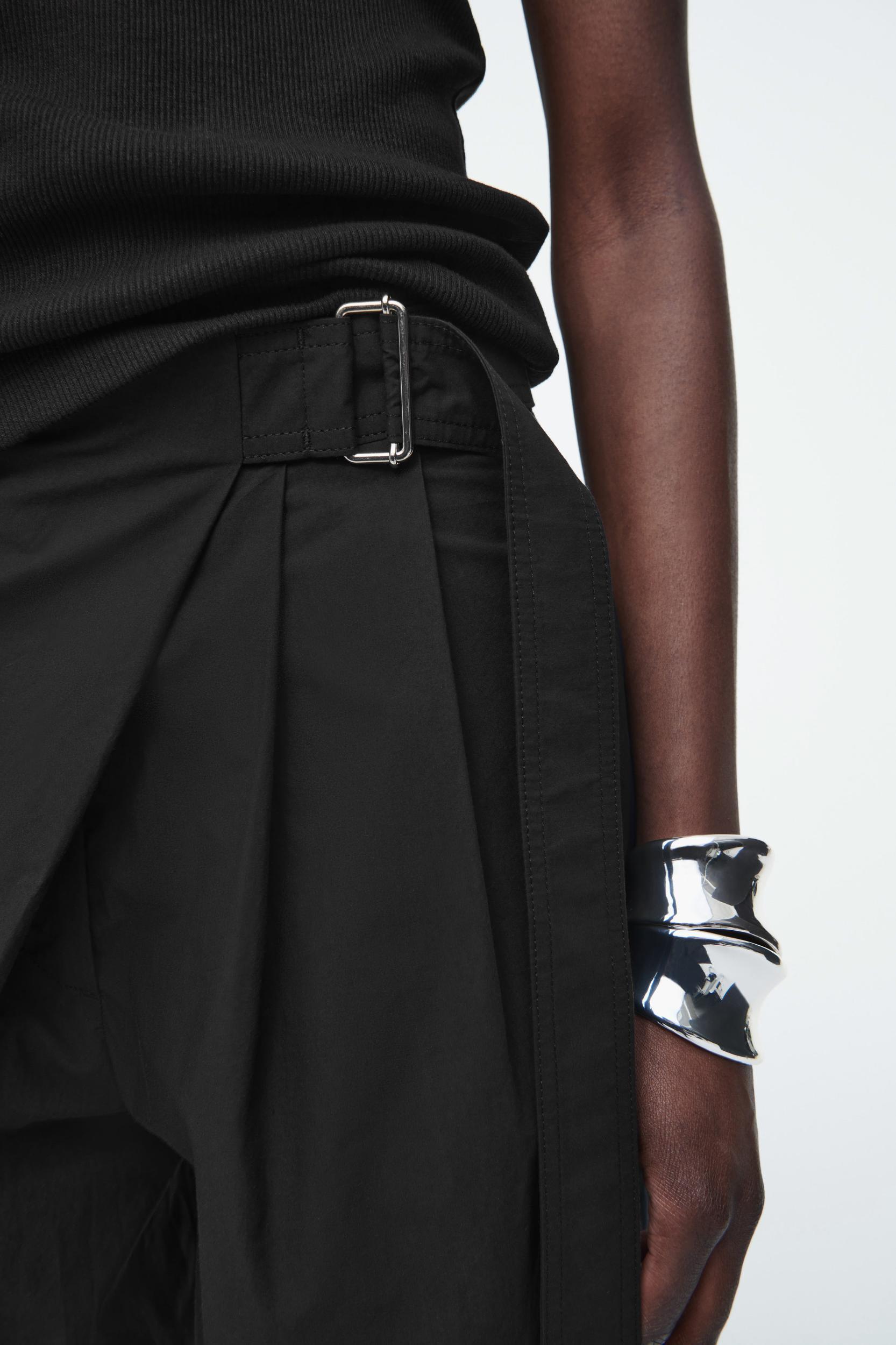 BELTED WRAP-FRONT COTTON SHORTS Product Image