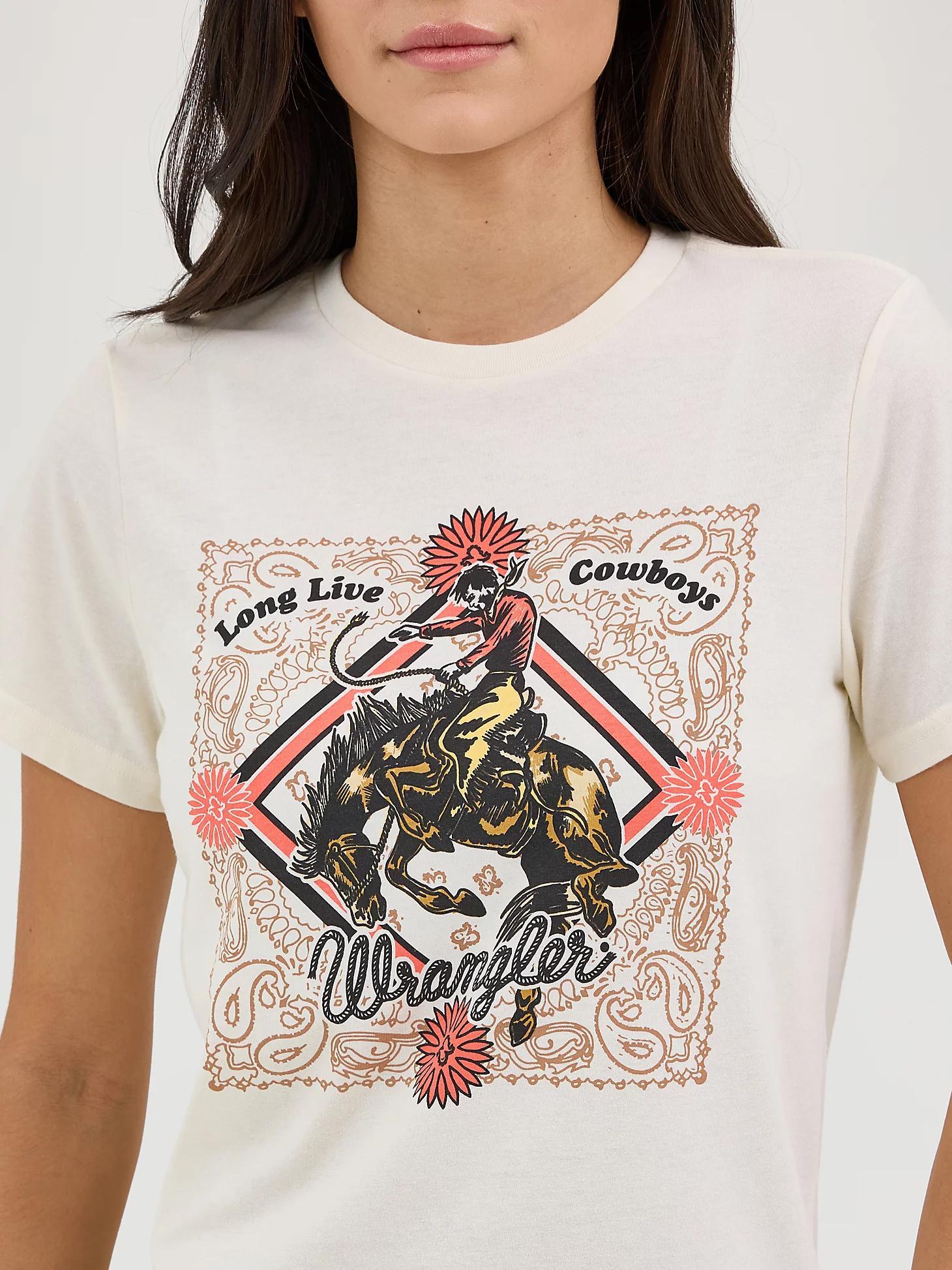 Women's Wrangler Western Graphic Reg Fit Tee in Cement Heather Product Image