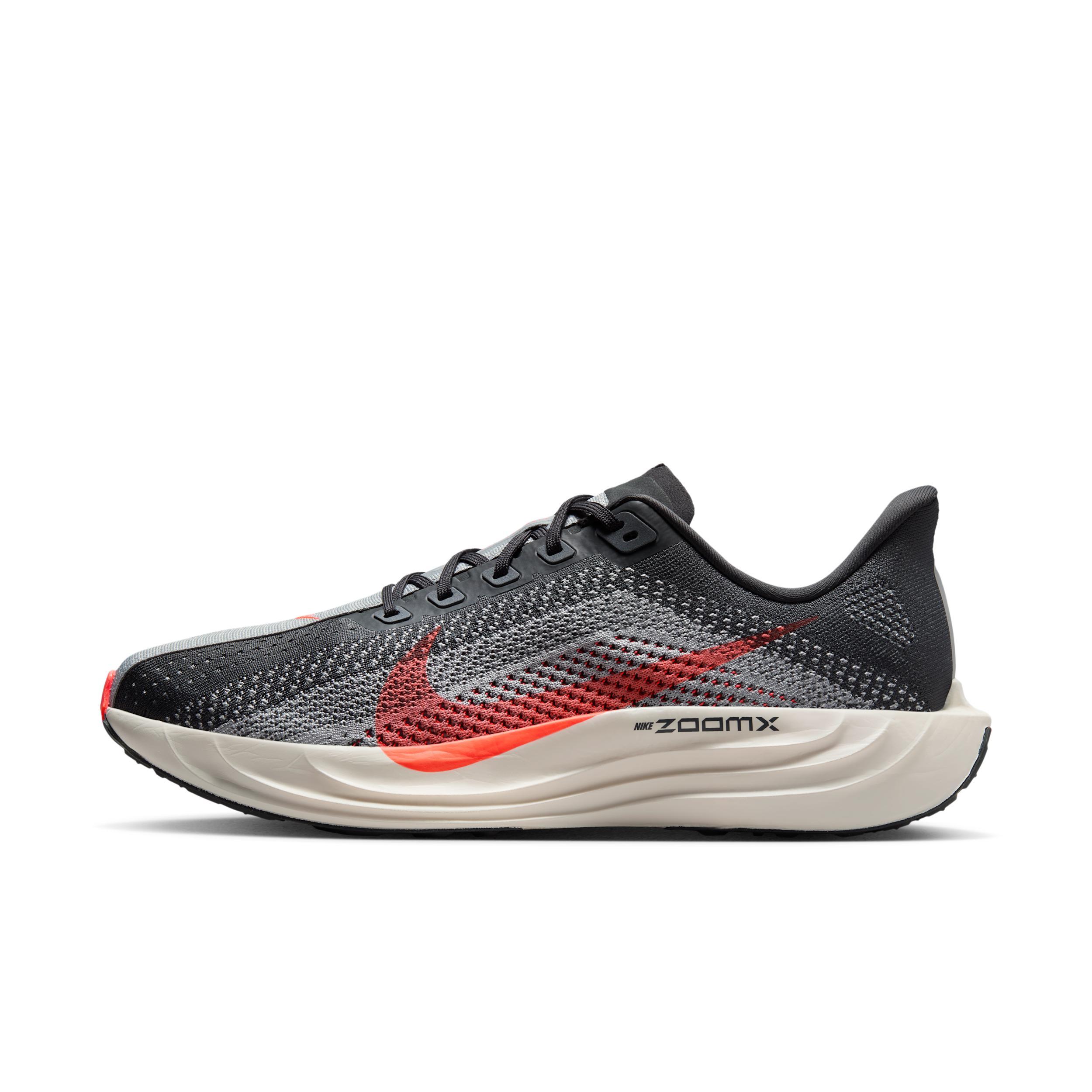 Nike Men's Pegasus Plus Road Running Shoes Product Image
