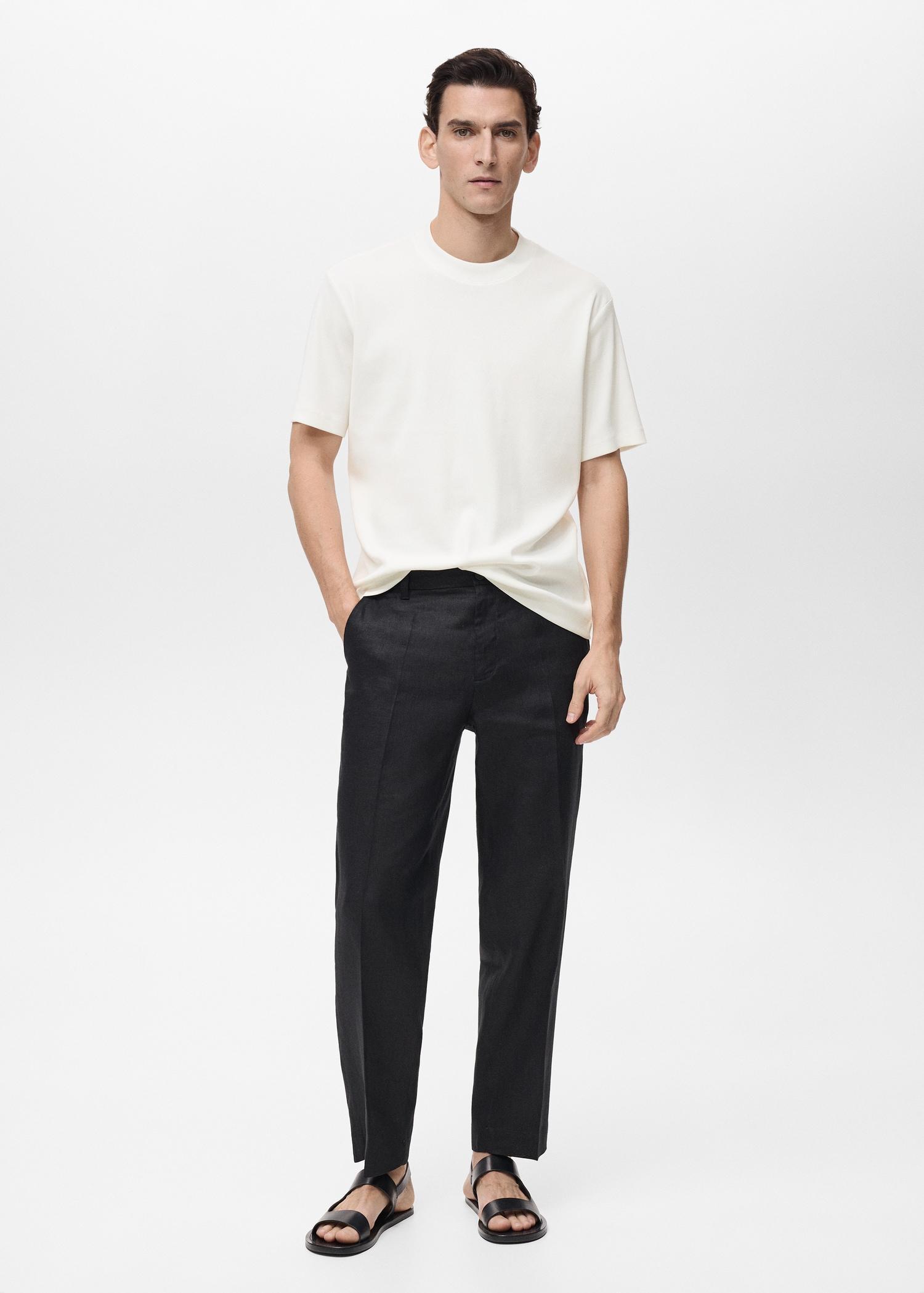 Ribbed cotton t-shirt regular fit - Men | MANGO USA Product Image