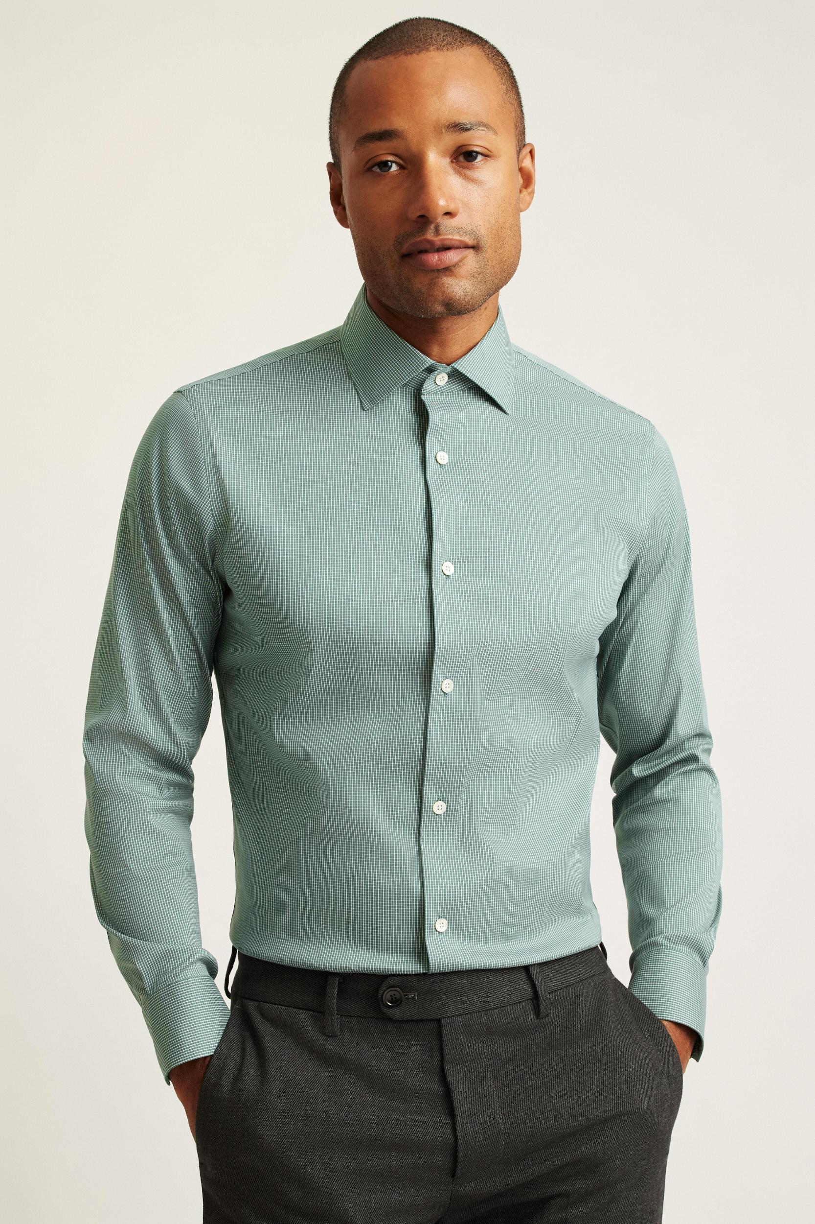 Jetsetter Stretch Dress Shirt Product Image