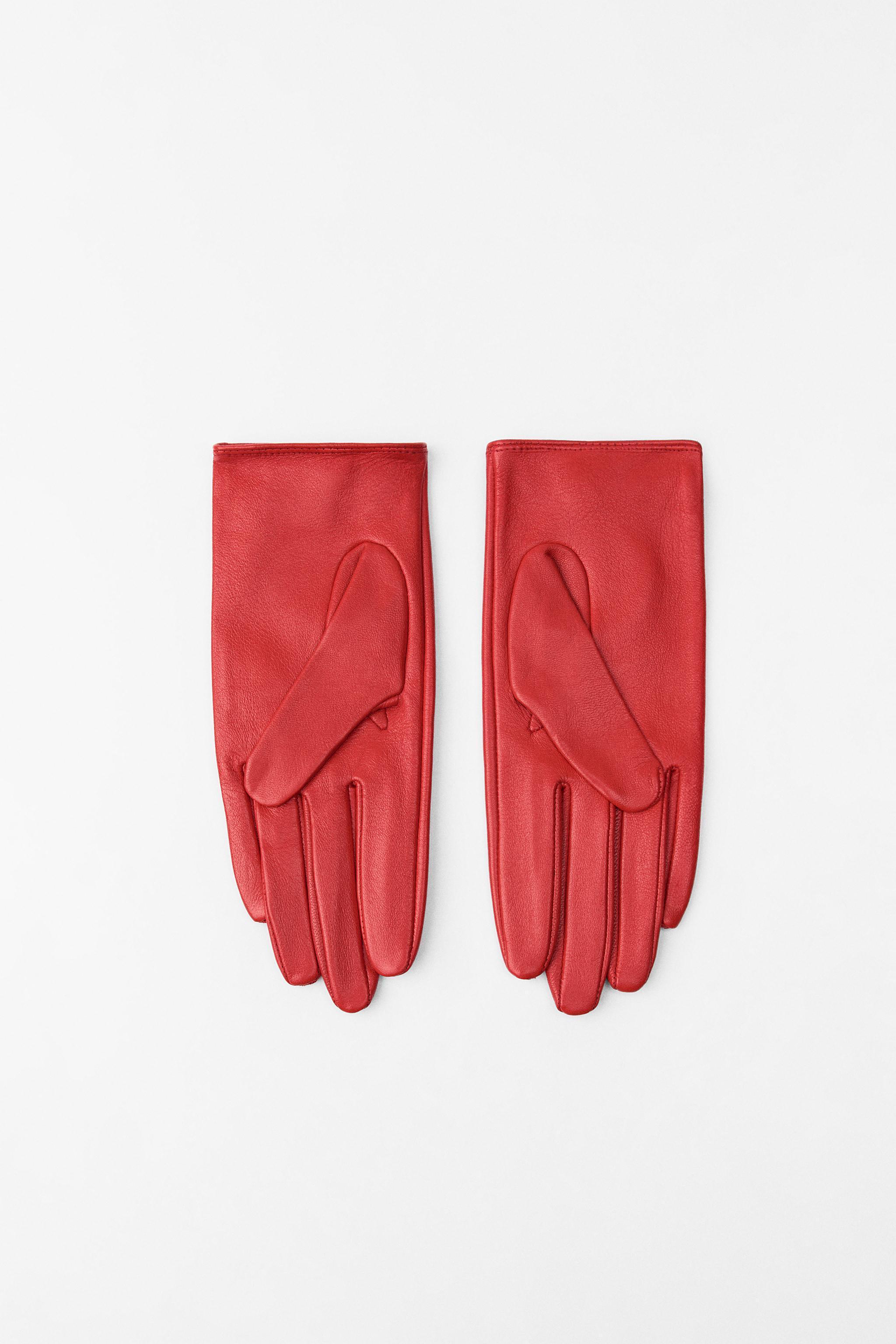 SHORT LEATHER GLOVES Product Image