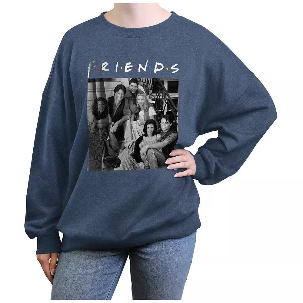 Juniors' Friends Stairs Group Photo Graphic Fleece Pullover, Women's,  Product Image
