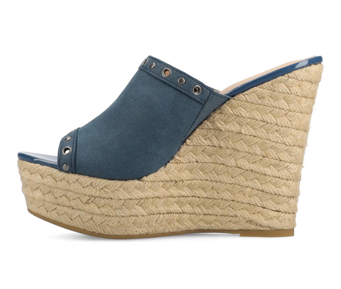 Women's Journee Collection Yari Wedges Product Image