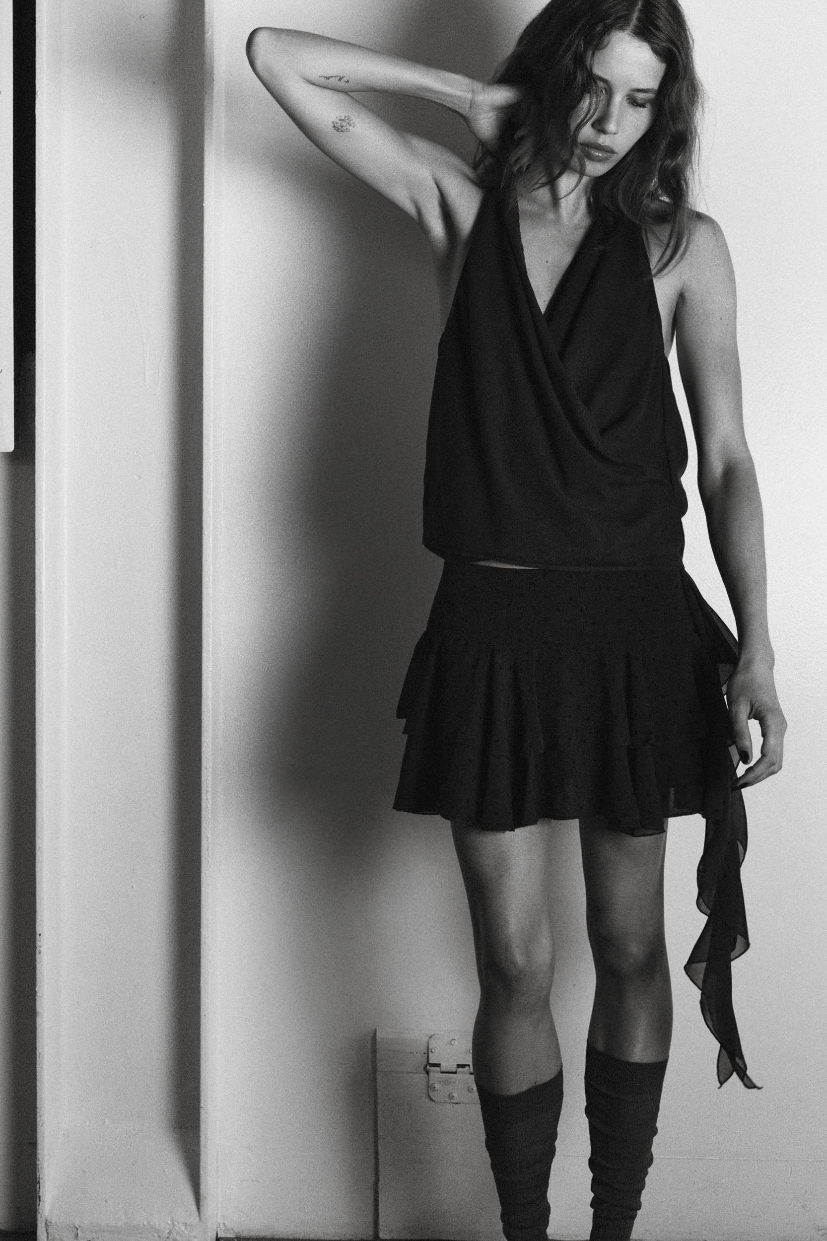 RUFFLE SKORT Product Image