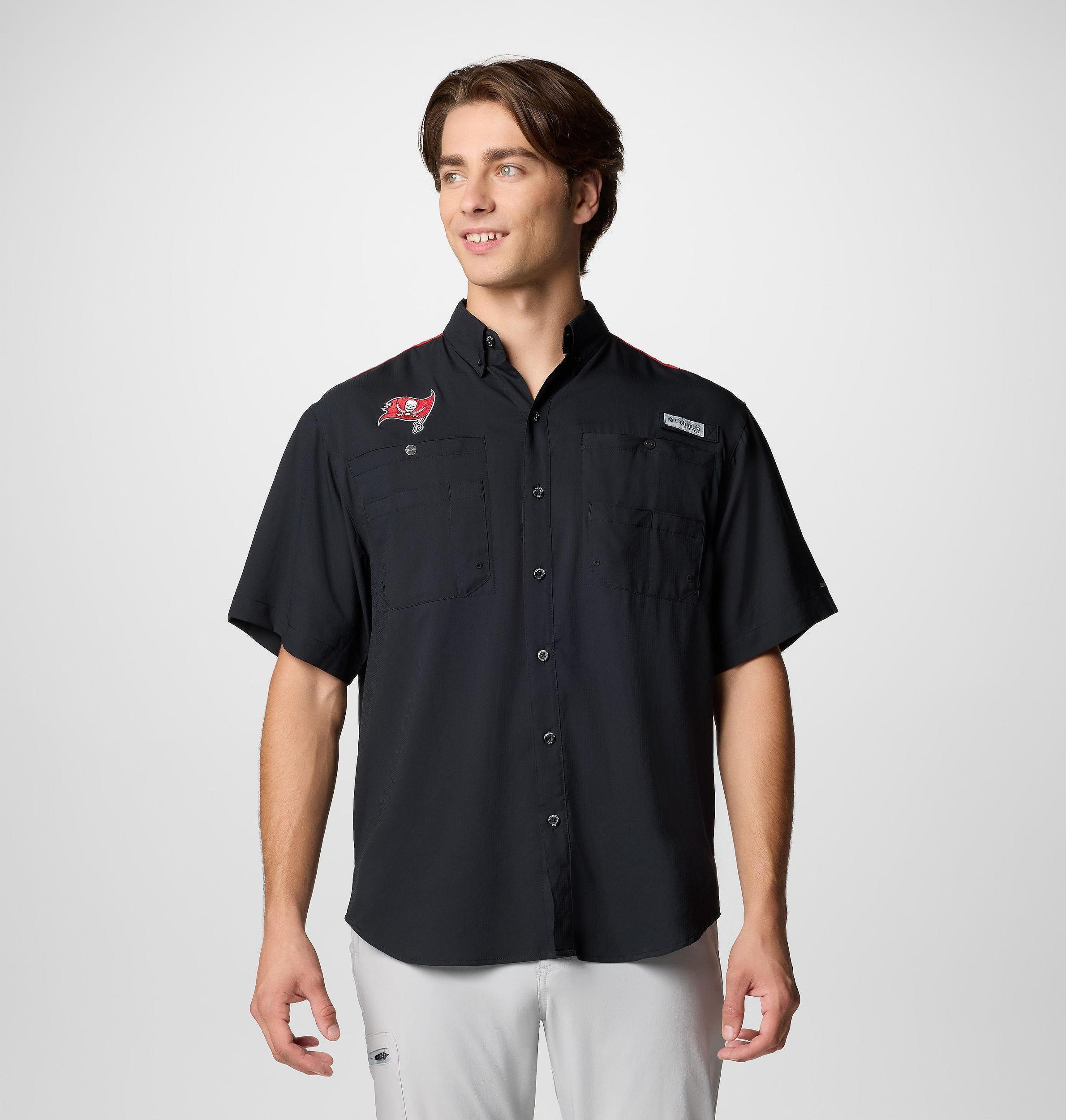 Columbia Mens PFG Tamiami Colorblocked Short Sleeve Shirt - Tampa Bay Buccaneers- Product Image