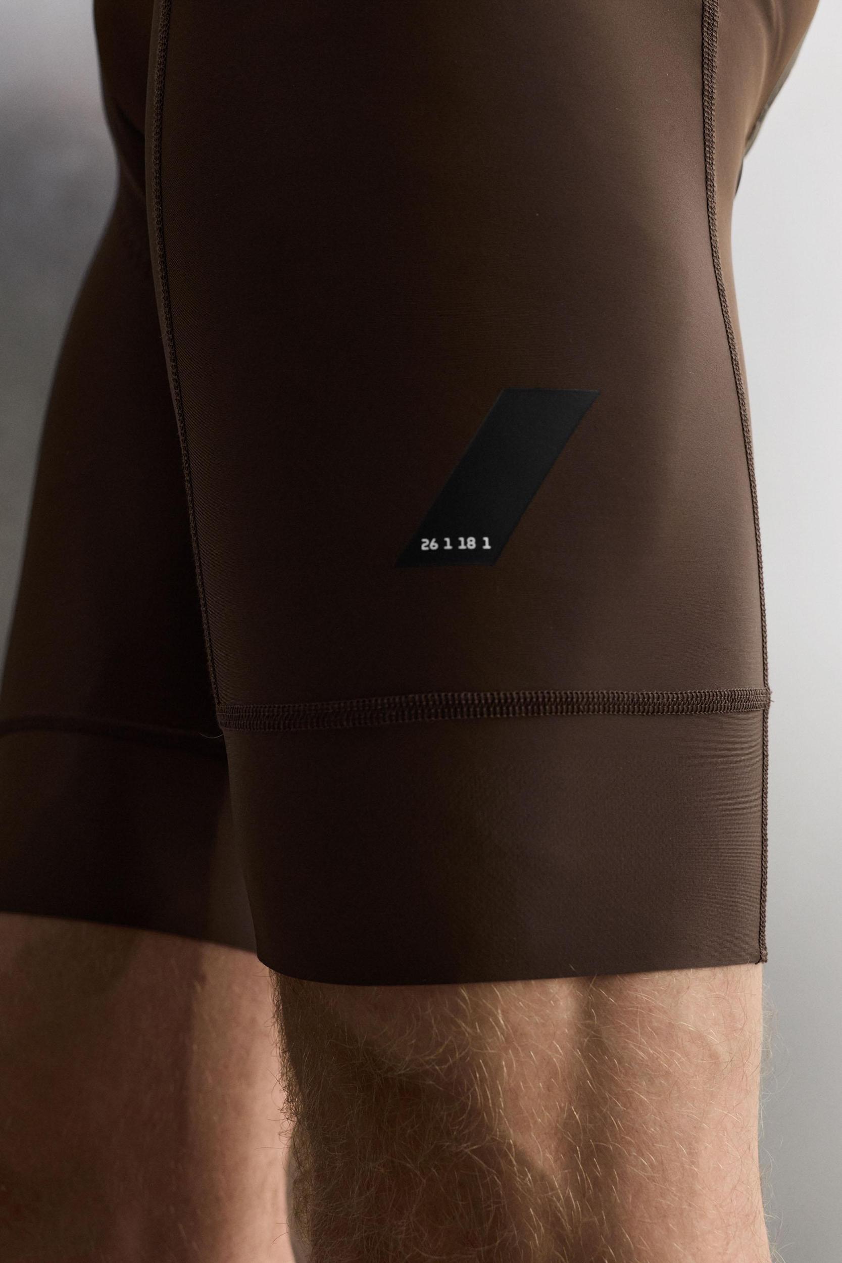 CYCLING SHORTS Product Image