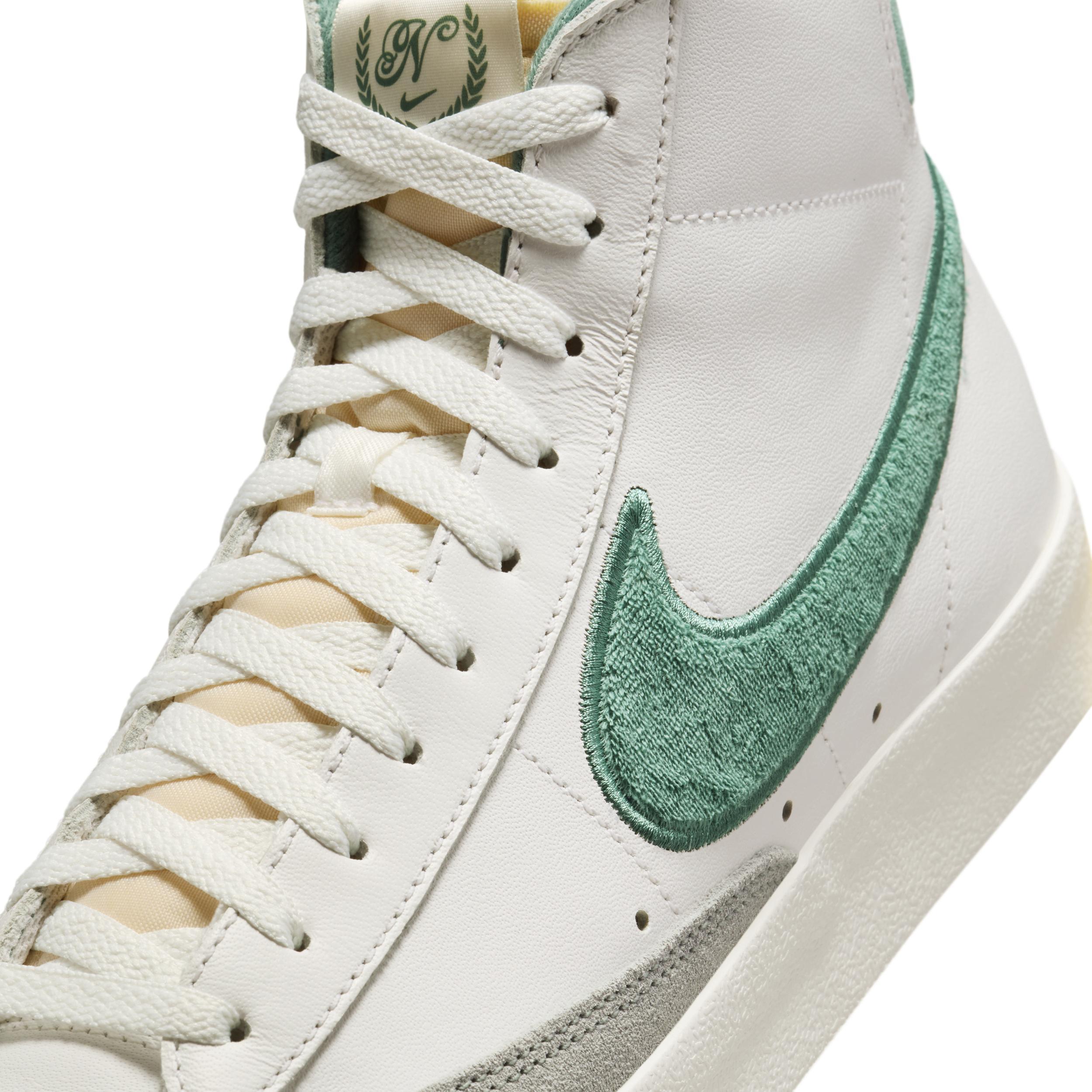 Nike Mens Blazer Mid 77 Premium Resort and Sport Casual Shoes Product Image