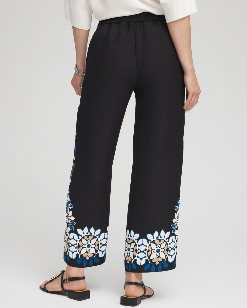 Placed Floral Print Soft Cropped Pants Product Image