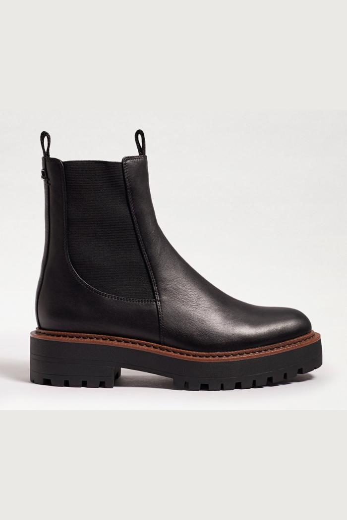 Laguna Chelsea Boot - Black Leather Product Image