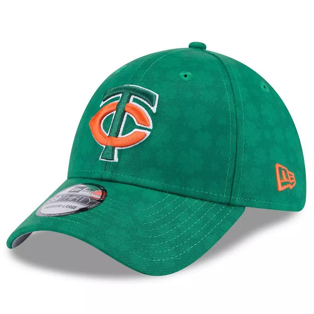 Men's New Era Kelly Green Minnesota Twins St. Patrick's Day 39THIRTY Flex Hat,  Product Image