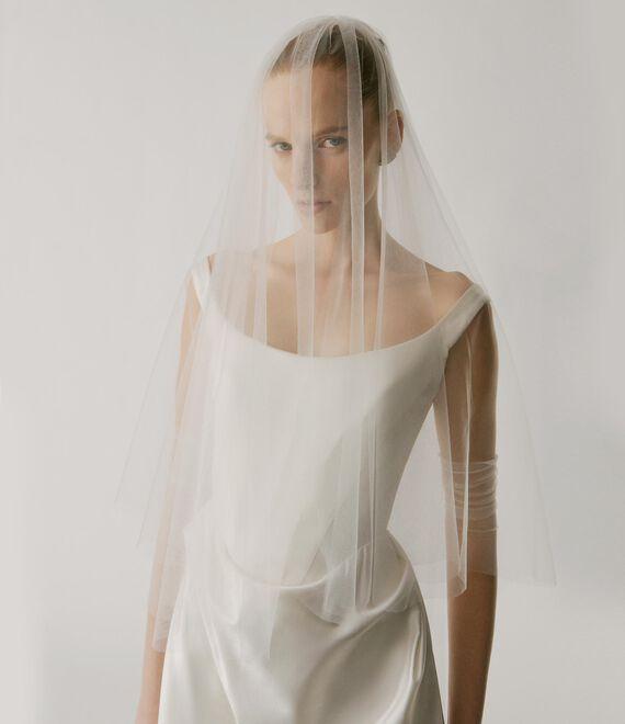 Classic Chapel Veil Product Image