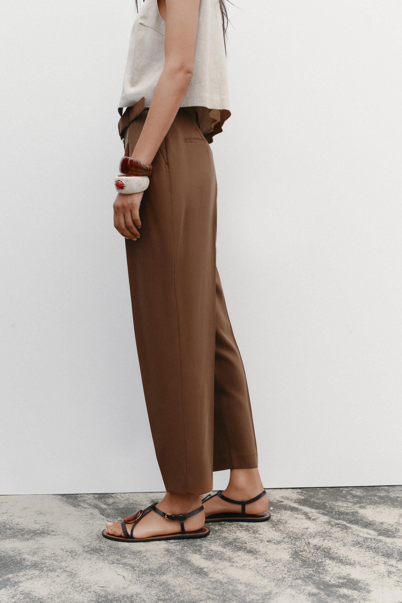 BELTED FLOWY PANTS Product Image