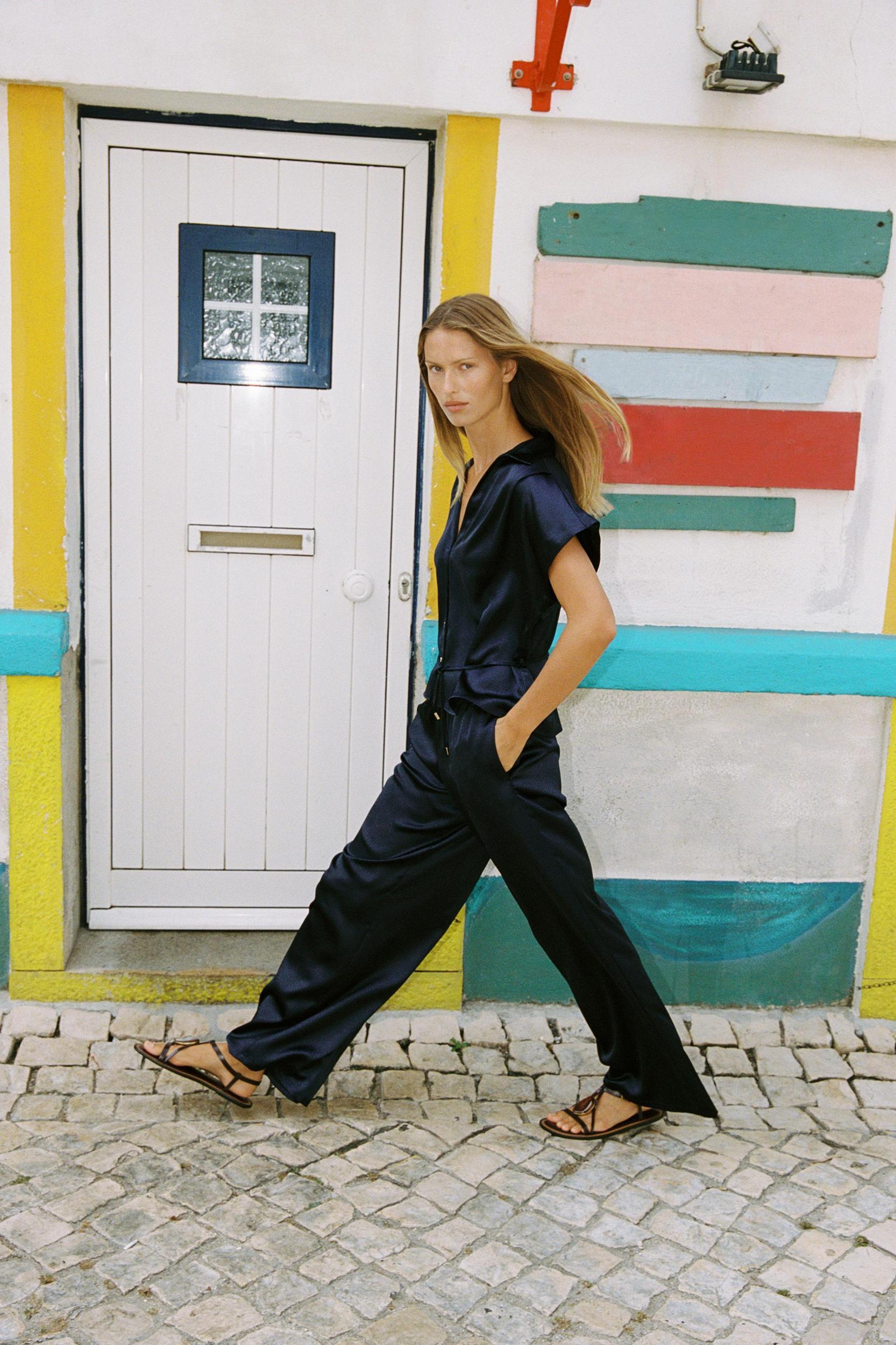 SATIN WIDE LEG PANTS Product Image