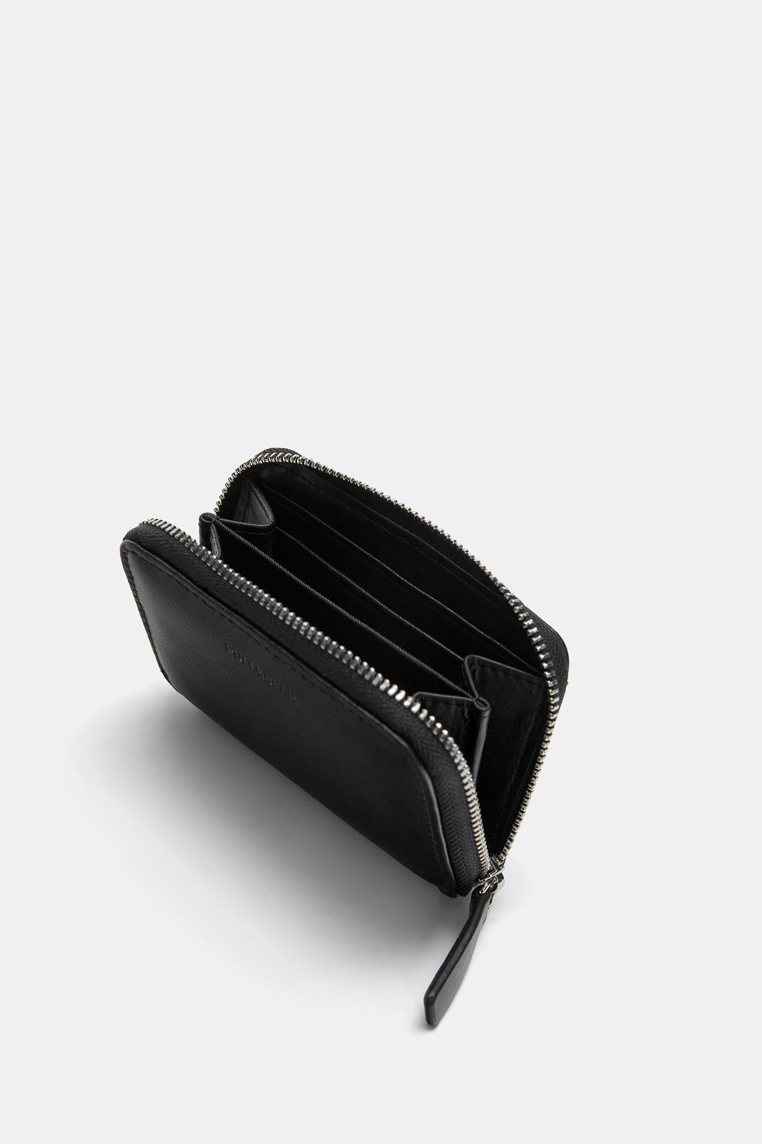 Rubberized wallet Product Image