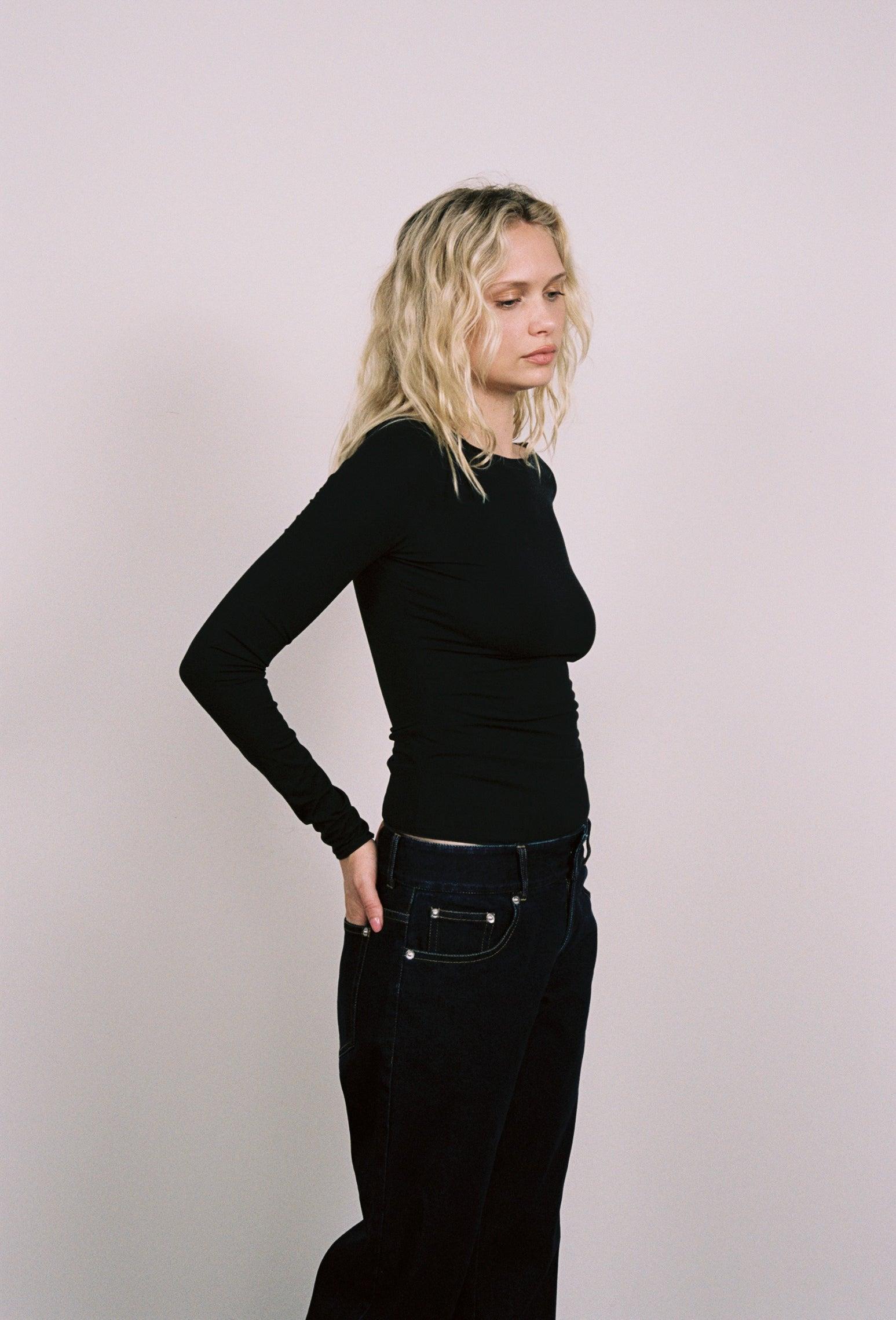 AMELIA TOP - BLACK Product Image