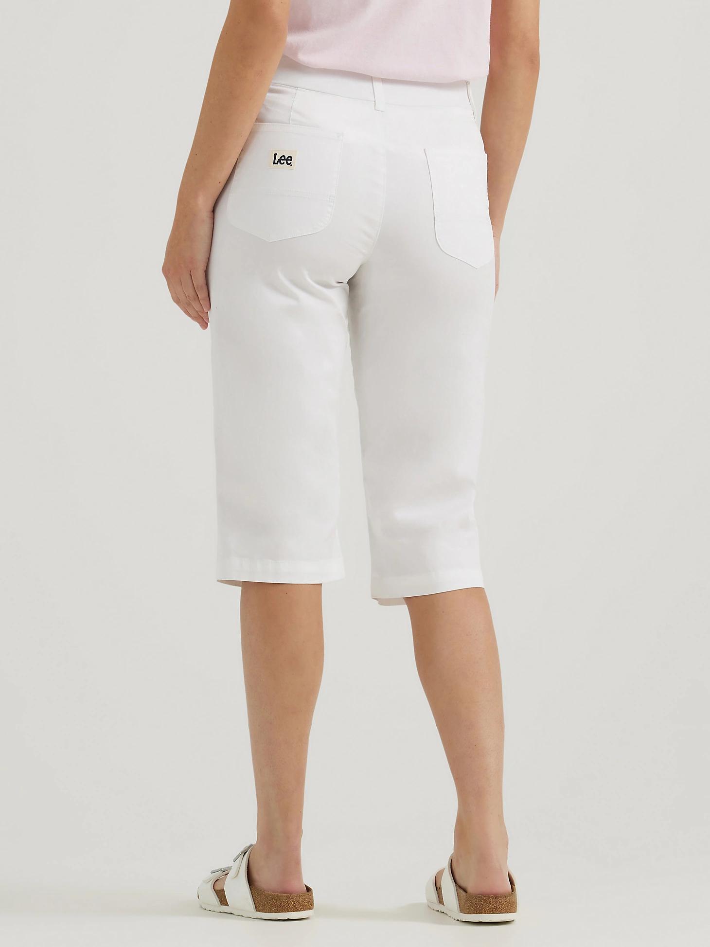 Women's Ultra Lux Comfort with Flex-to-Go Relaxed Fit Utility Skimmer | Women's Capris & Crops | Lee® Product Image