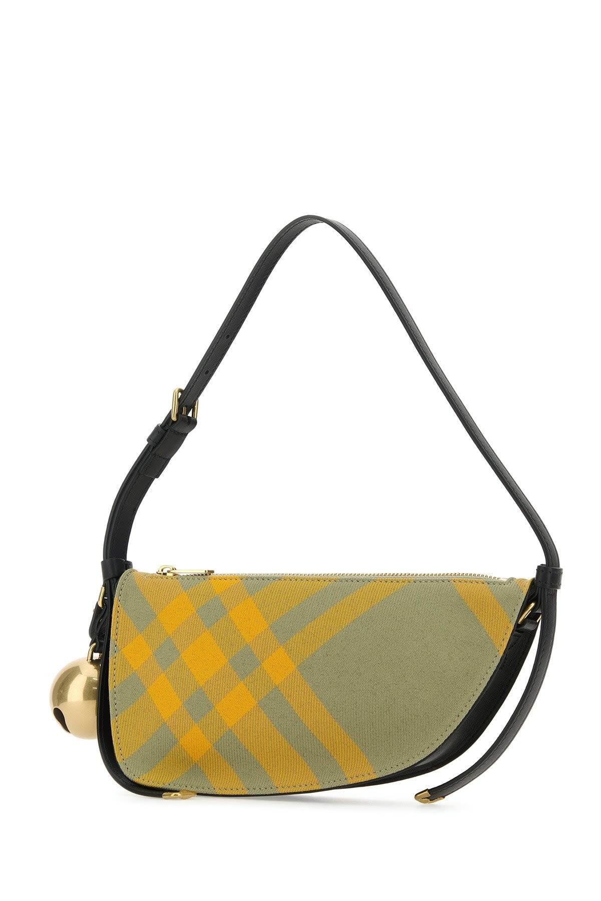 BURBERRY Handbags. In Hunteripcheck Product Image