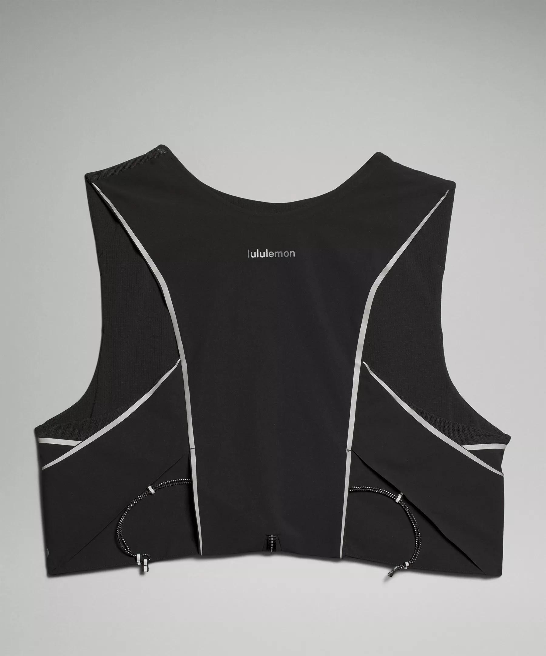 Fast and Free Trail Running Vest Product Image
