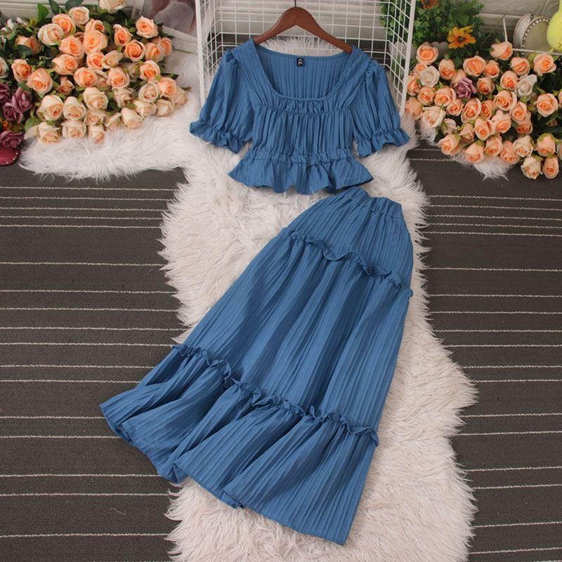 Set: Short-Sleeve Square Neck Plain Cropped Blouse + Elastic Waist Tiered Midi A-Line Skirt Product Image