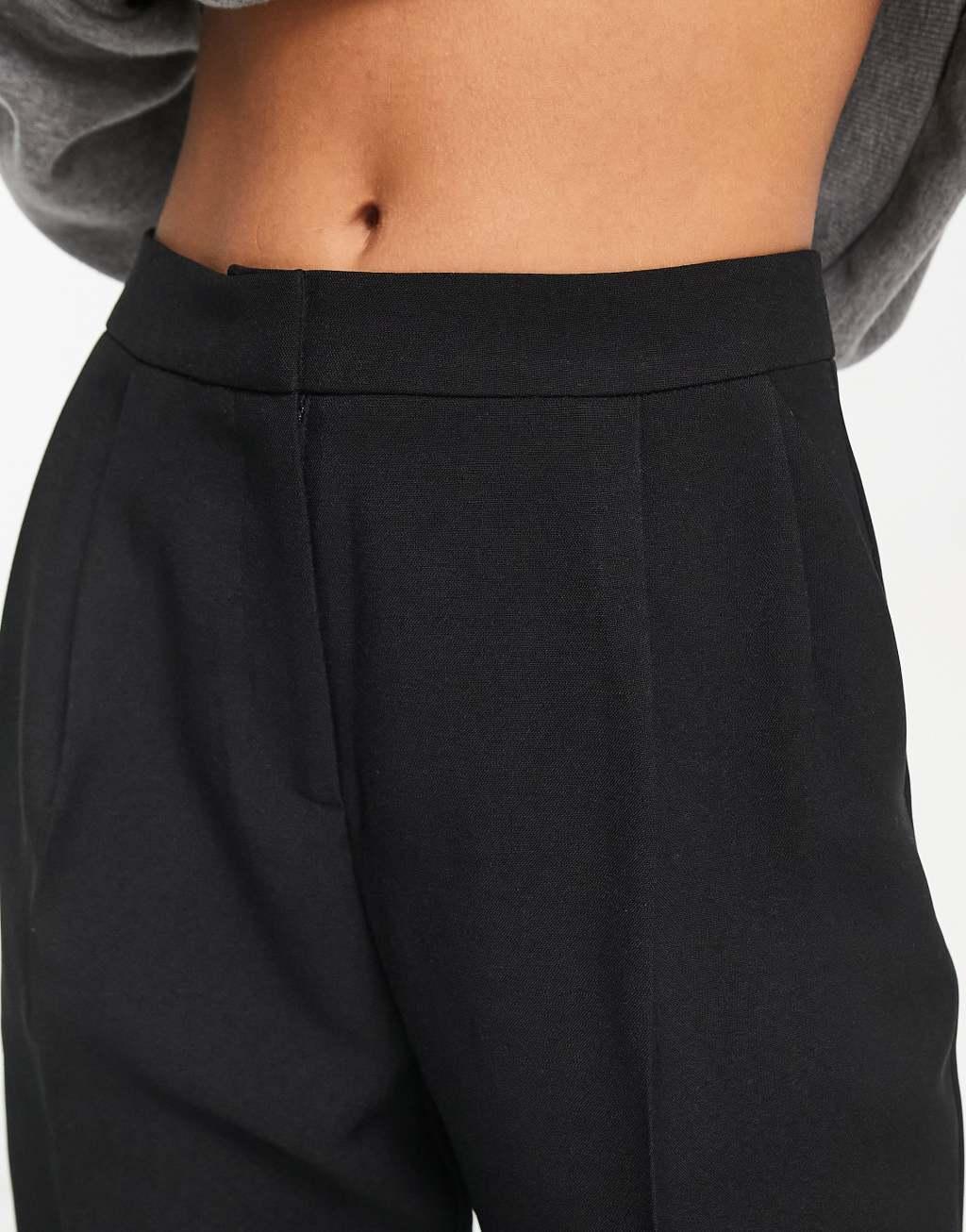 ASOS DESIGN Petite smart tapered pants in black Product Image